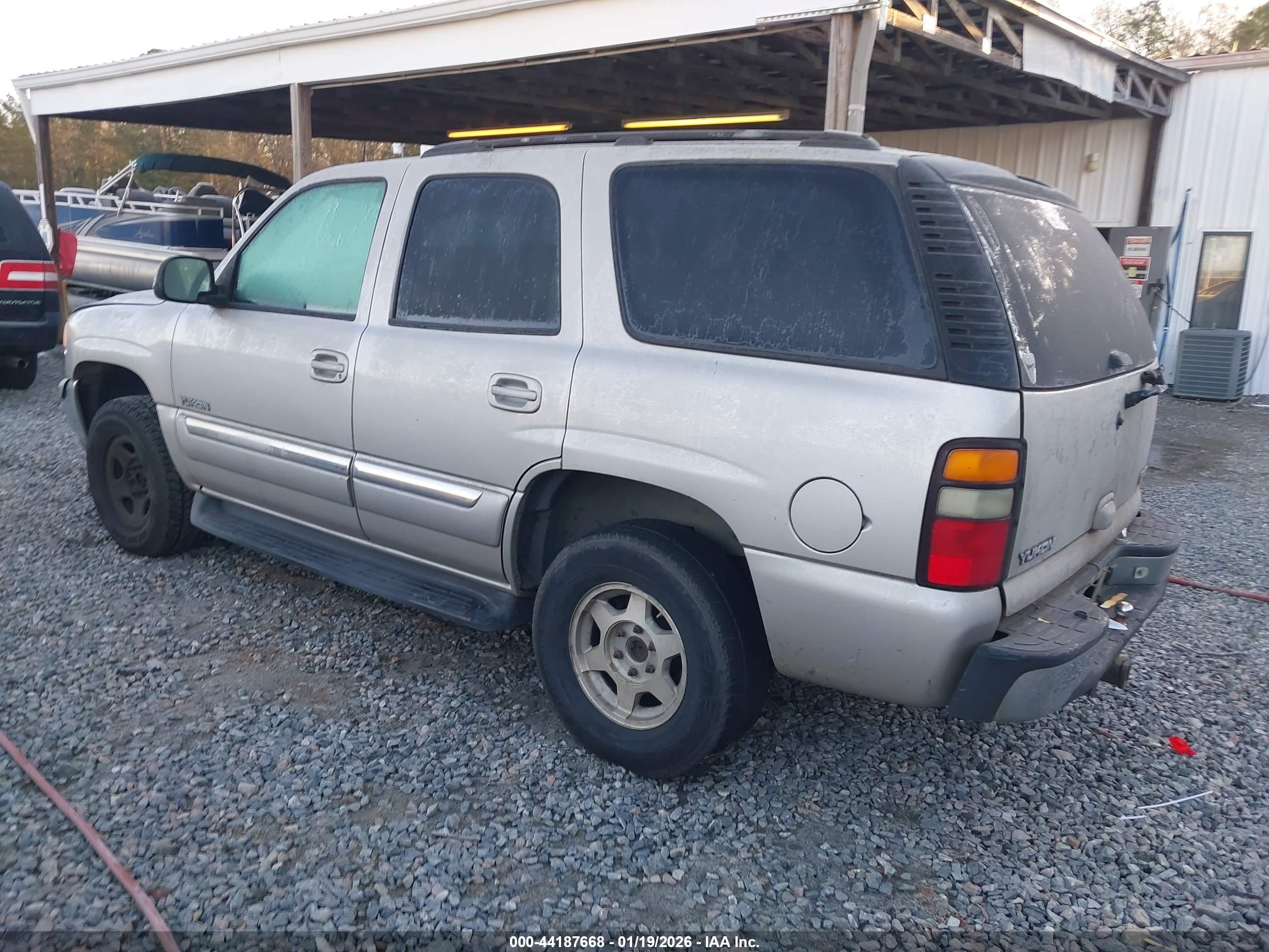 GMC YUKON image 3