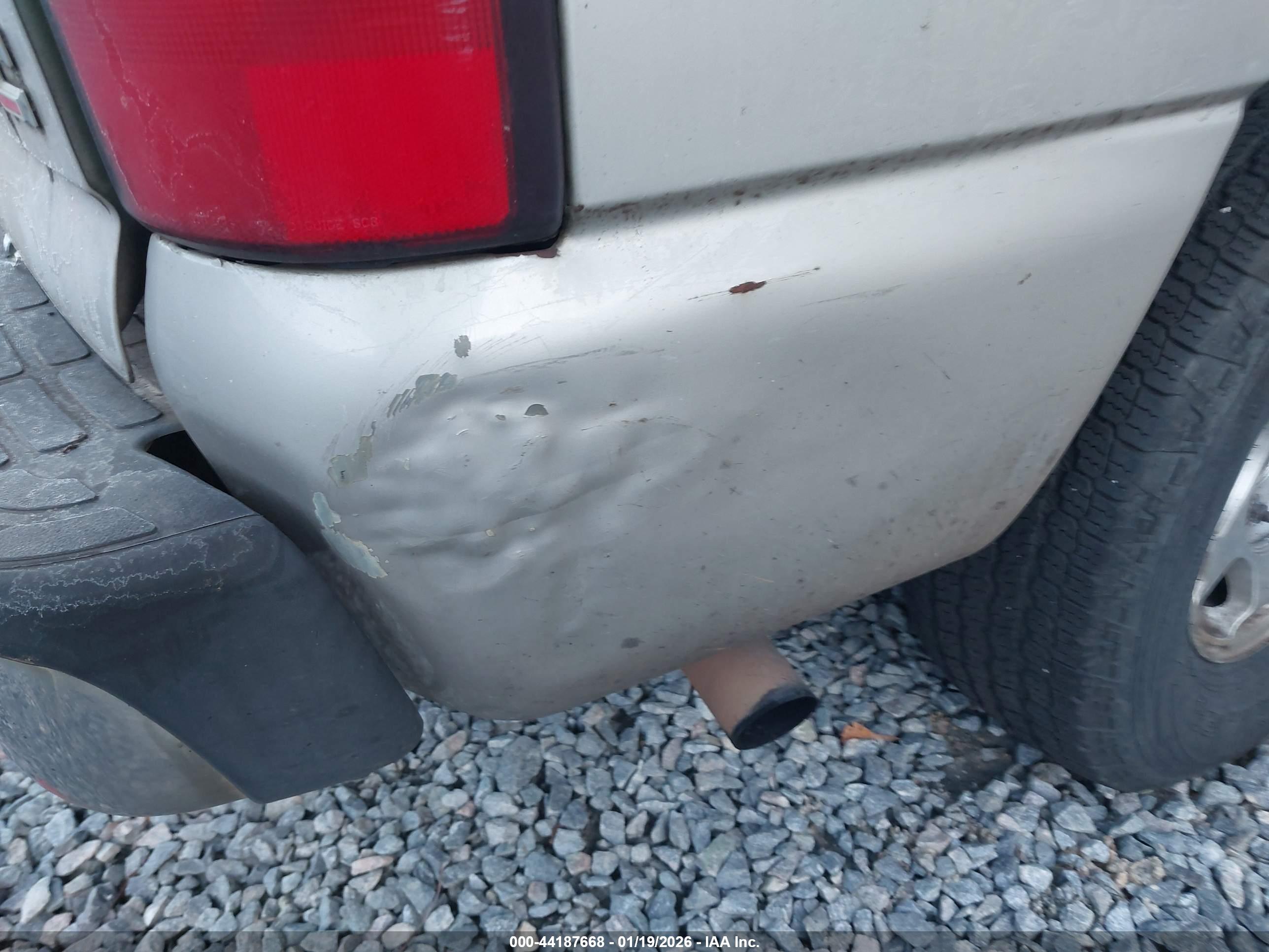 GMC YUKON image 6
