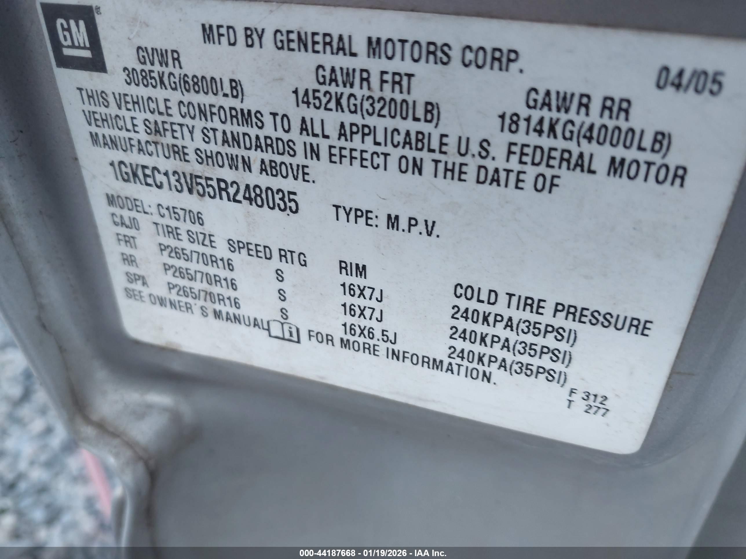 GMC YUKON image 9
