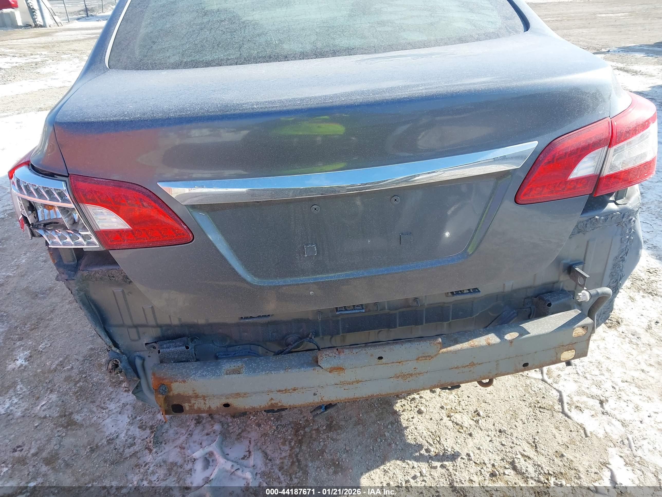 NISSAN SENTRA image 6