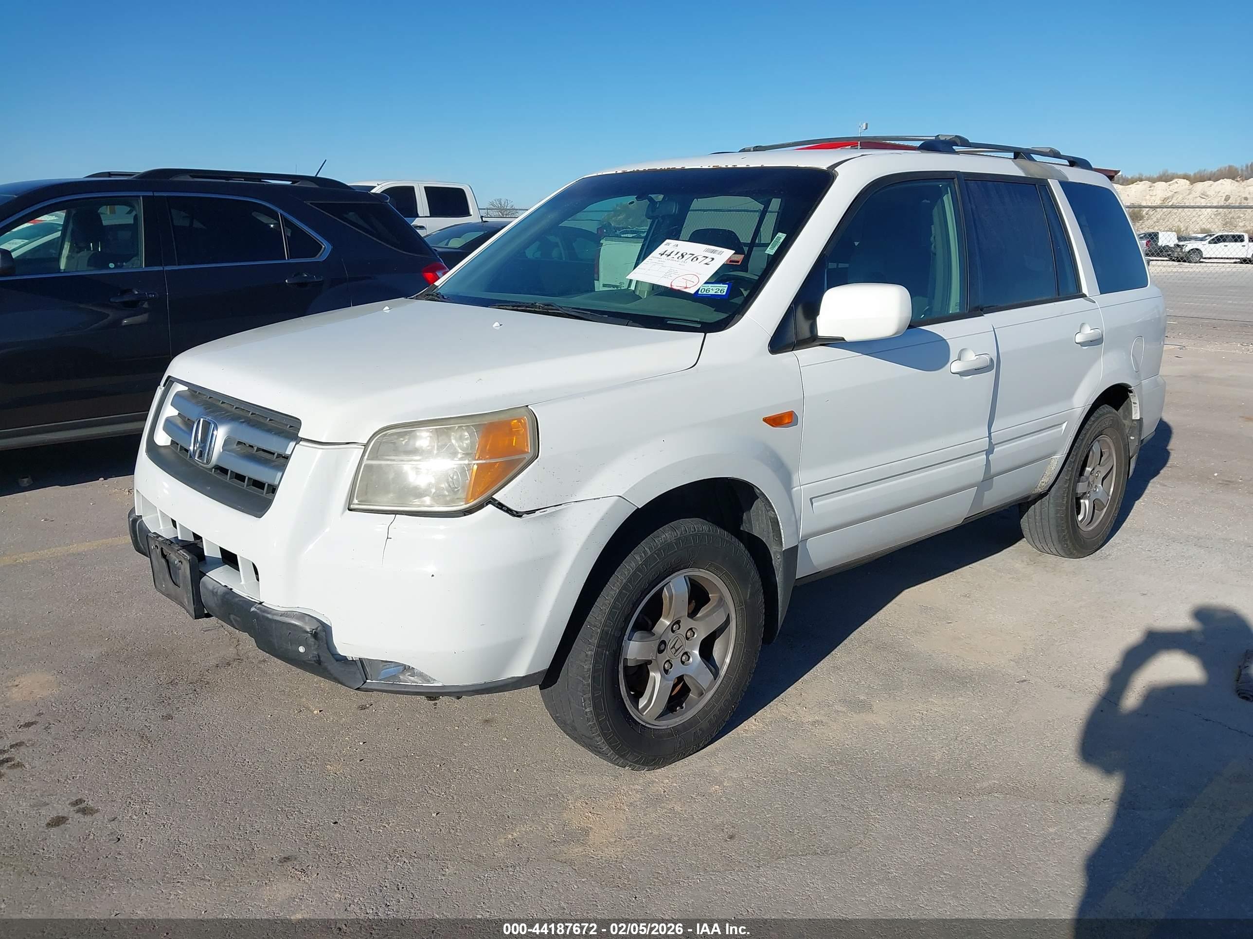 HONDA PILOT image 2