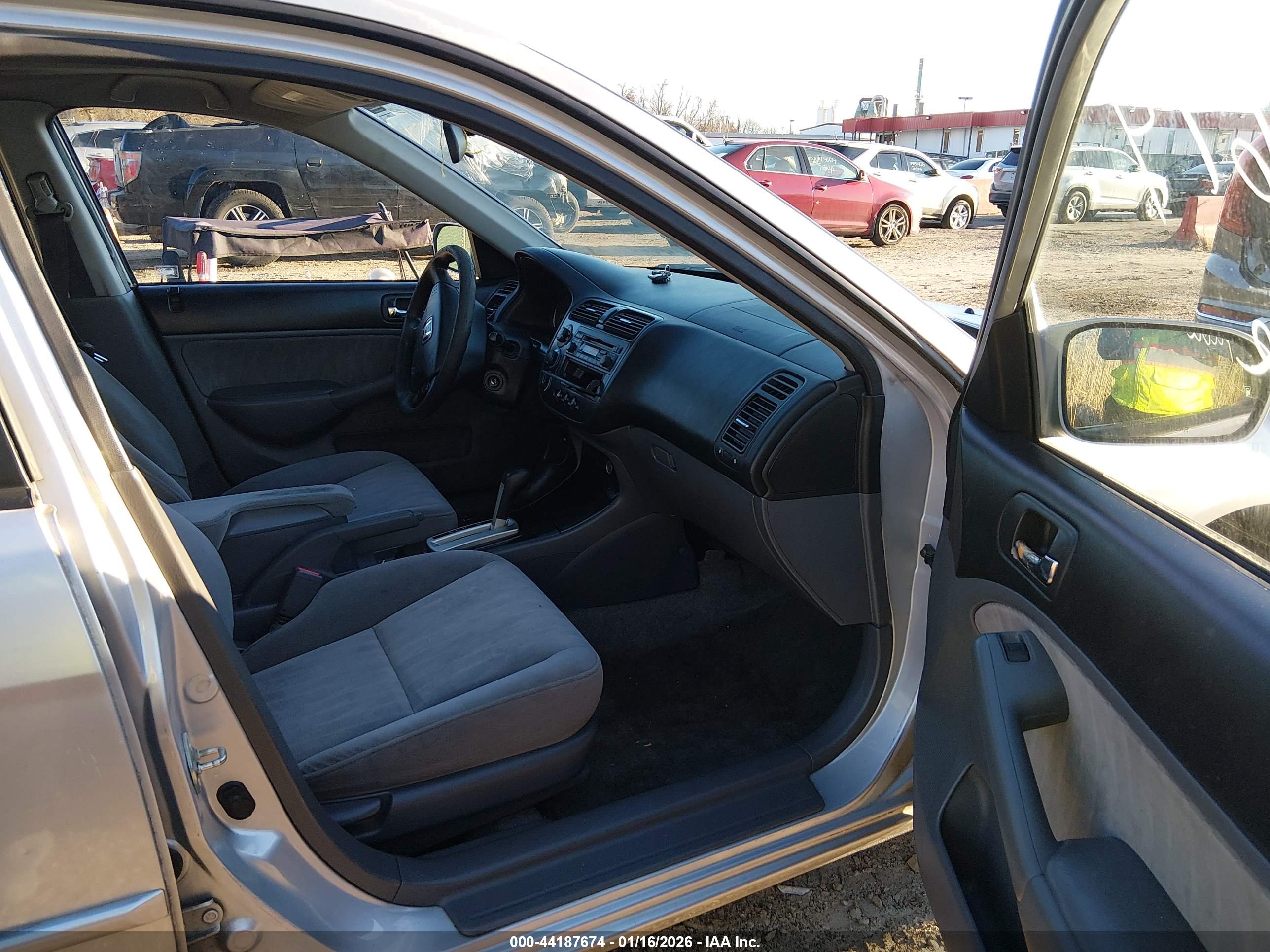 HONDA CIVIC image 5