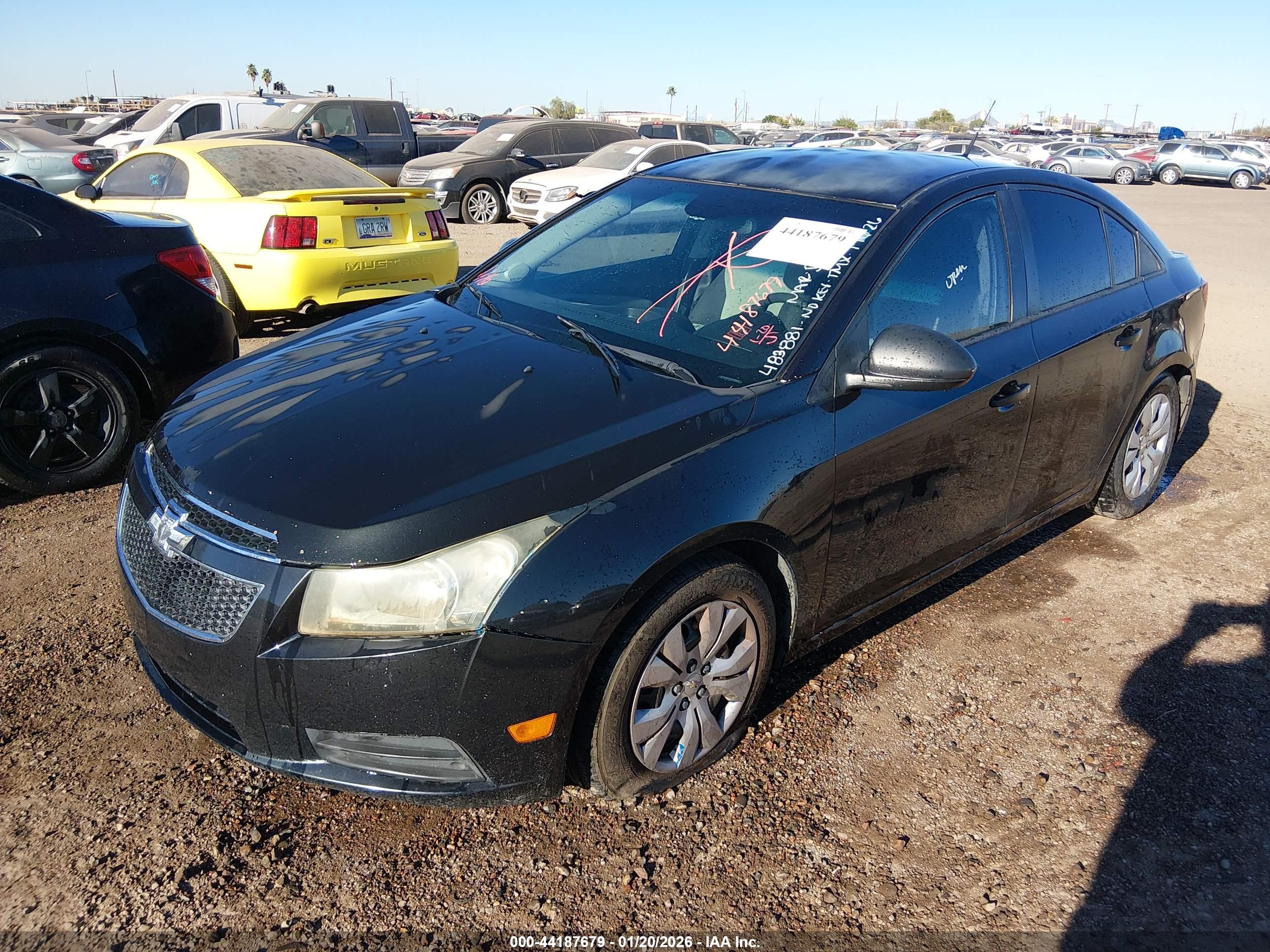 CHEVROLET CRUZE image 2