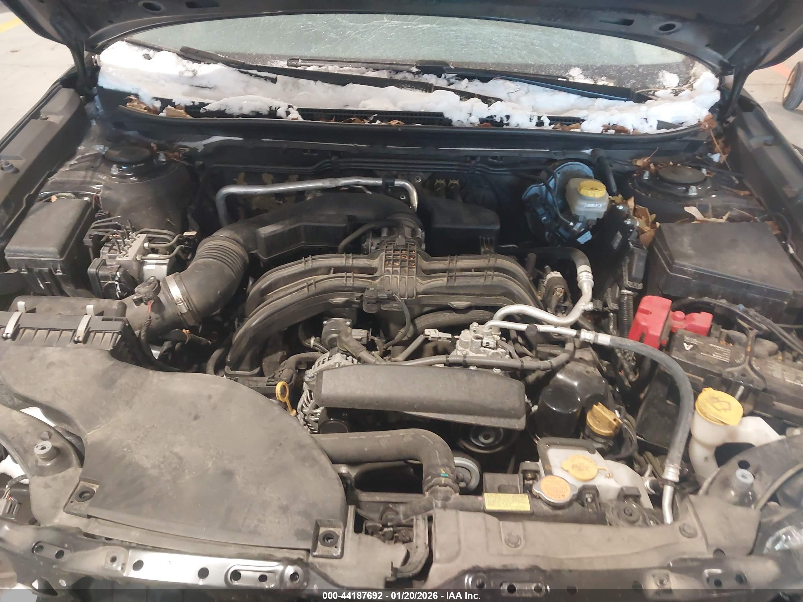 SUBARU OUTBACK image 10