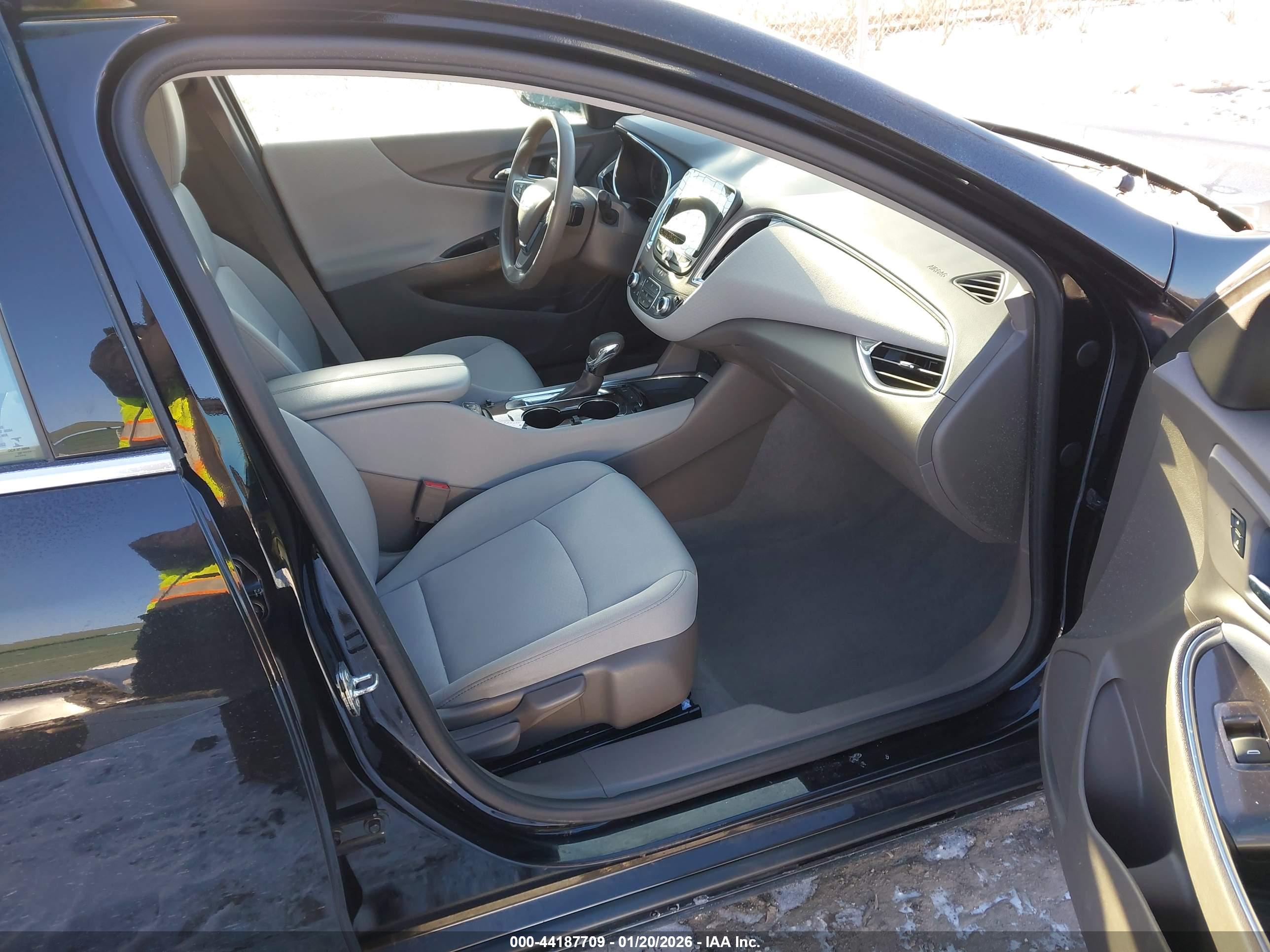 CHEVROLET MALIBU image 5
