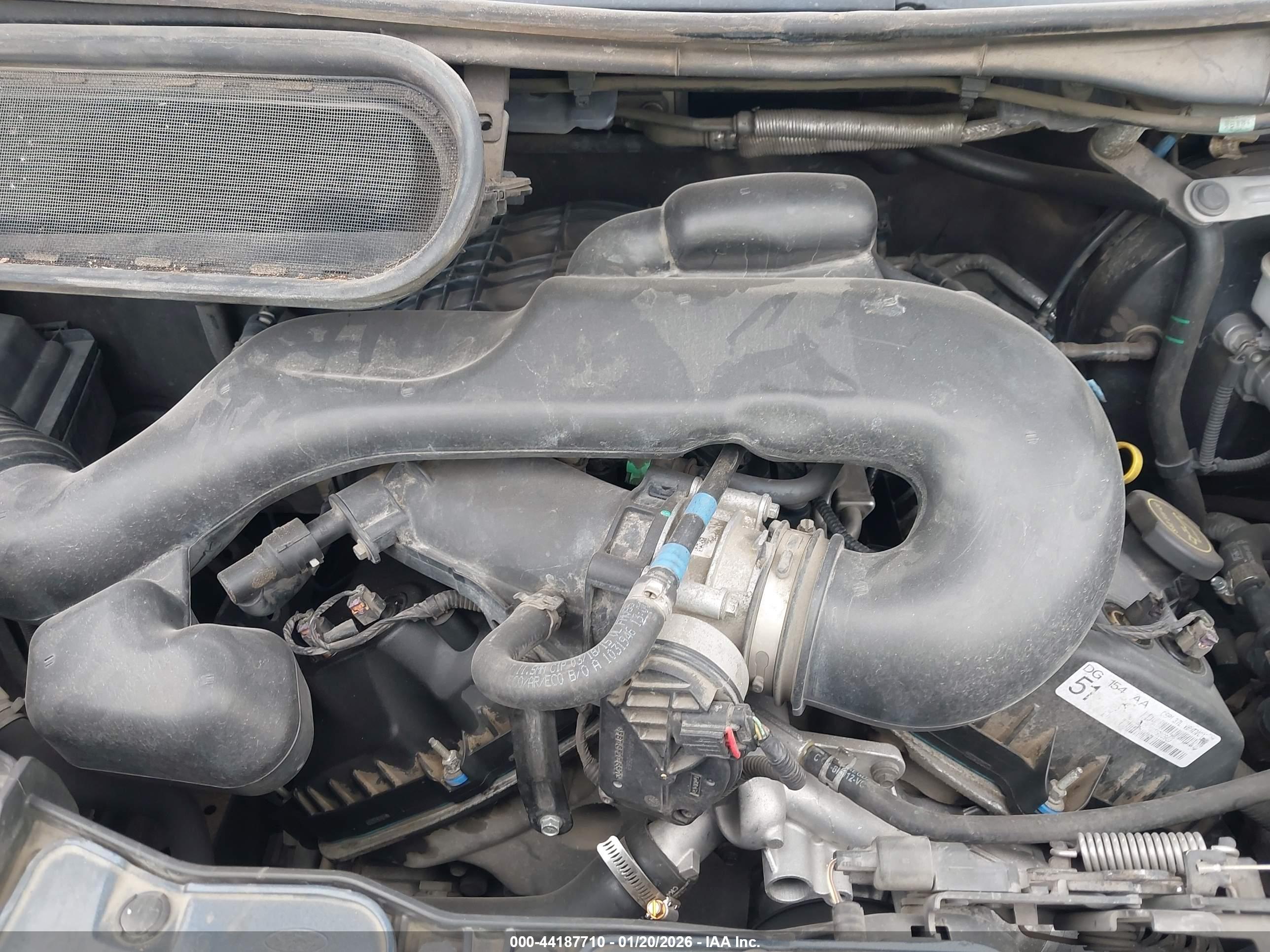 FORD TRANSIT-350 image 10