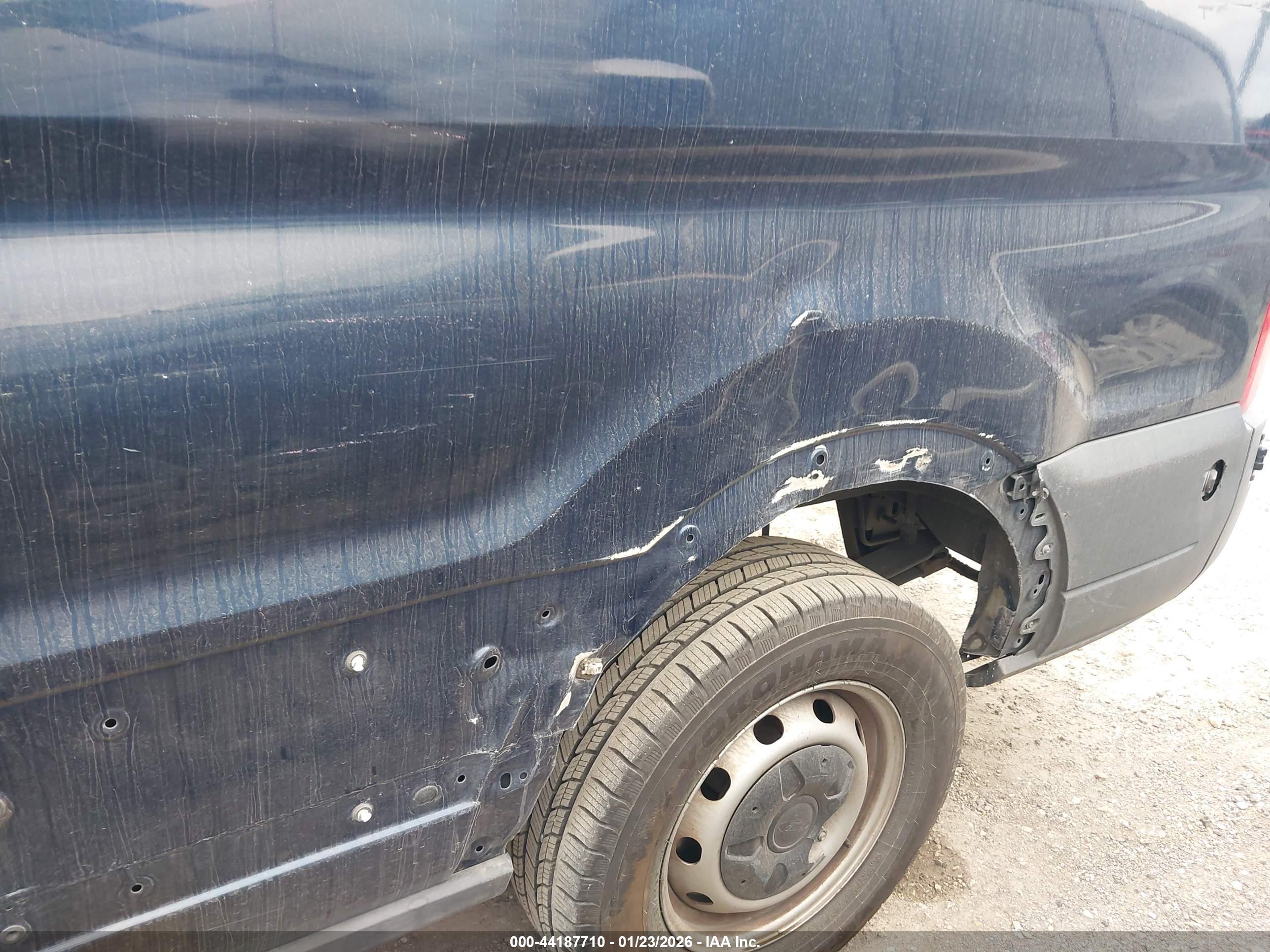FORD TRANSIT-350 image 6