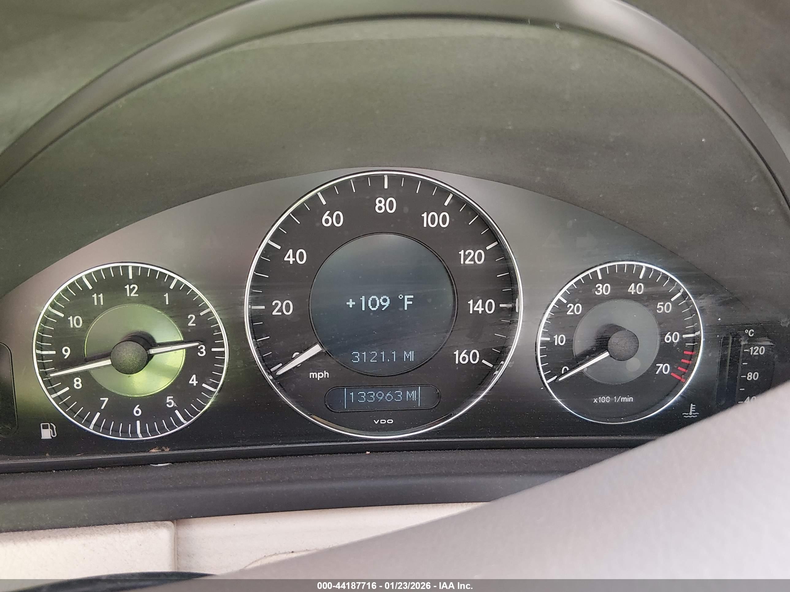 MERCEDES-BENZ CLK image 7