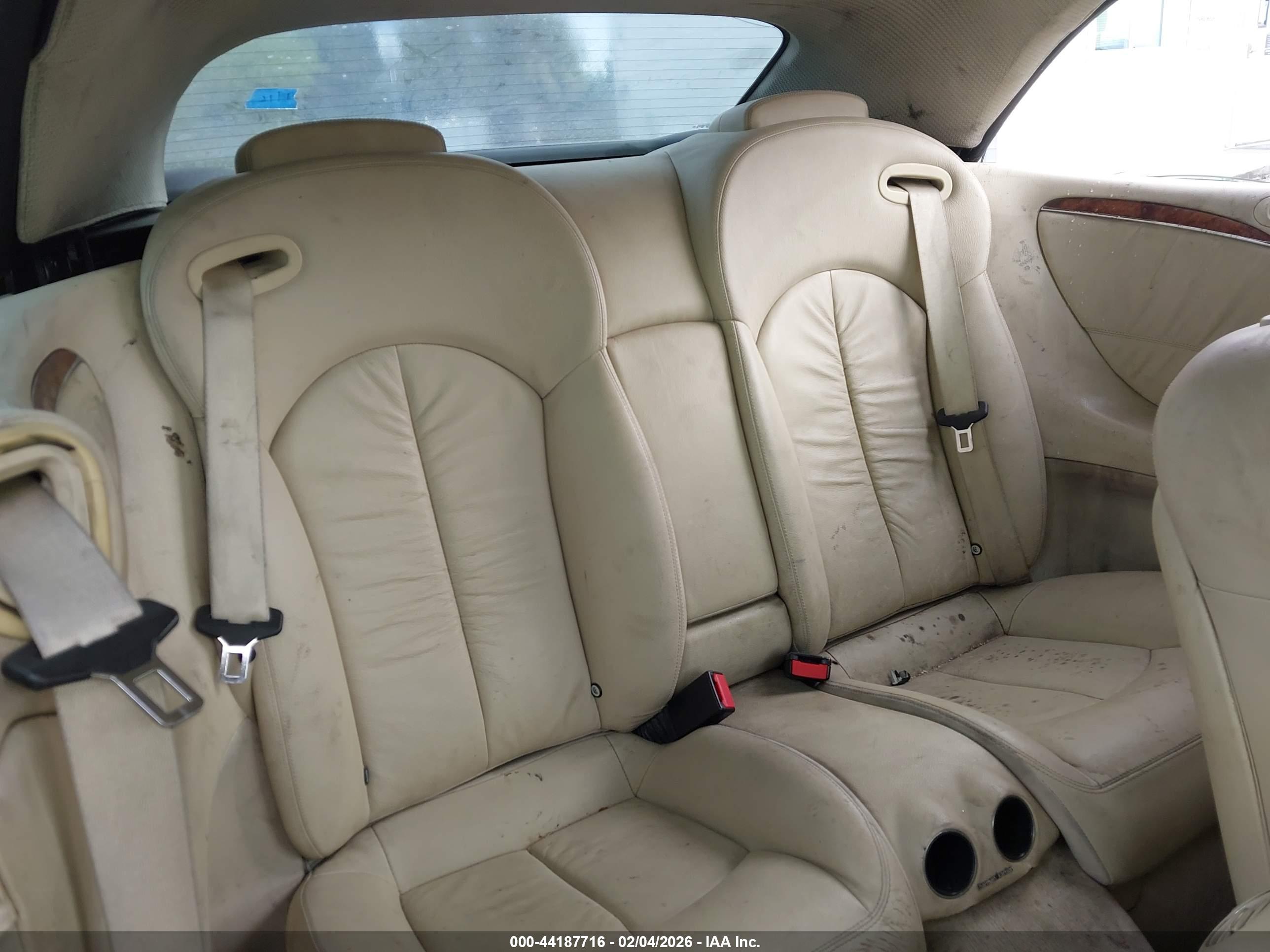MERCEDES-BENZ CLK image 8