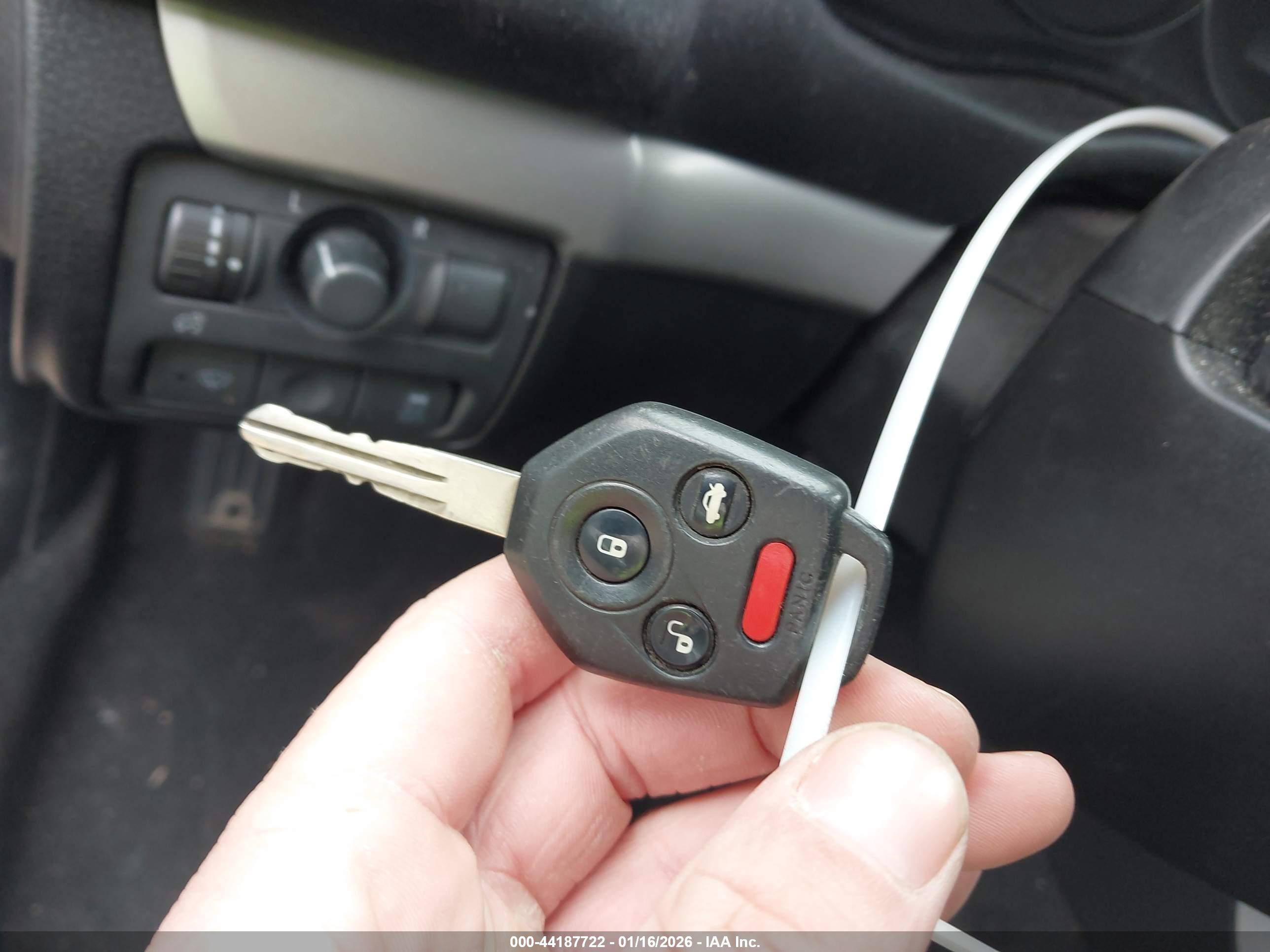 SUBARU OUTBACK image 11
