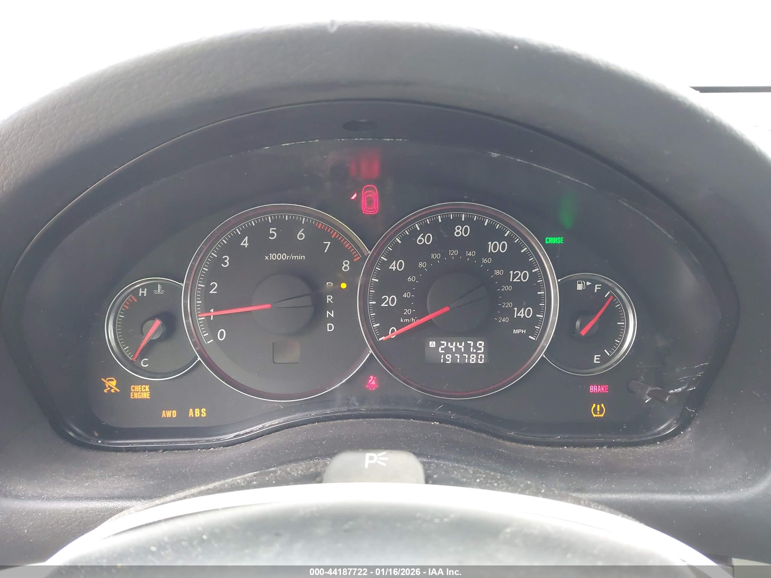 SUBARU OUTBACK image 7