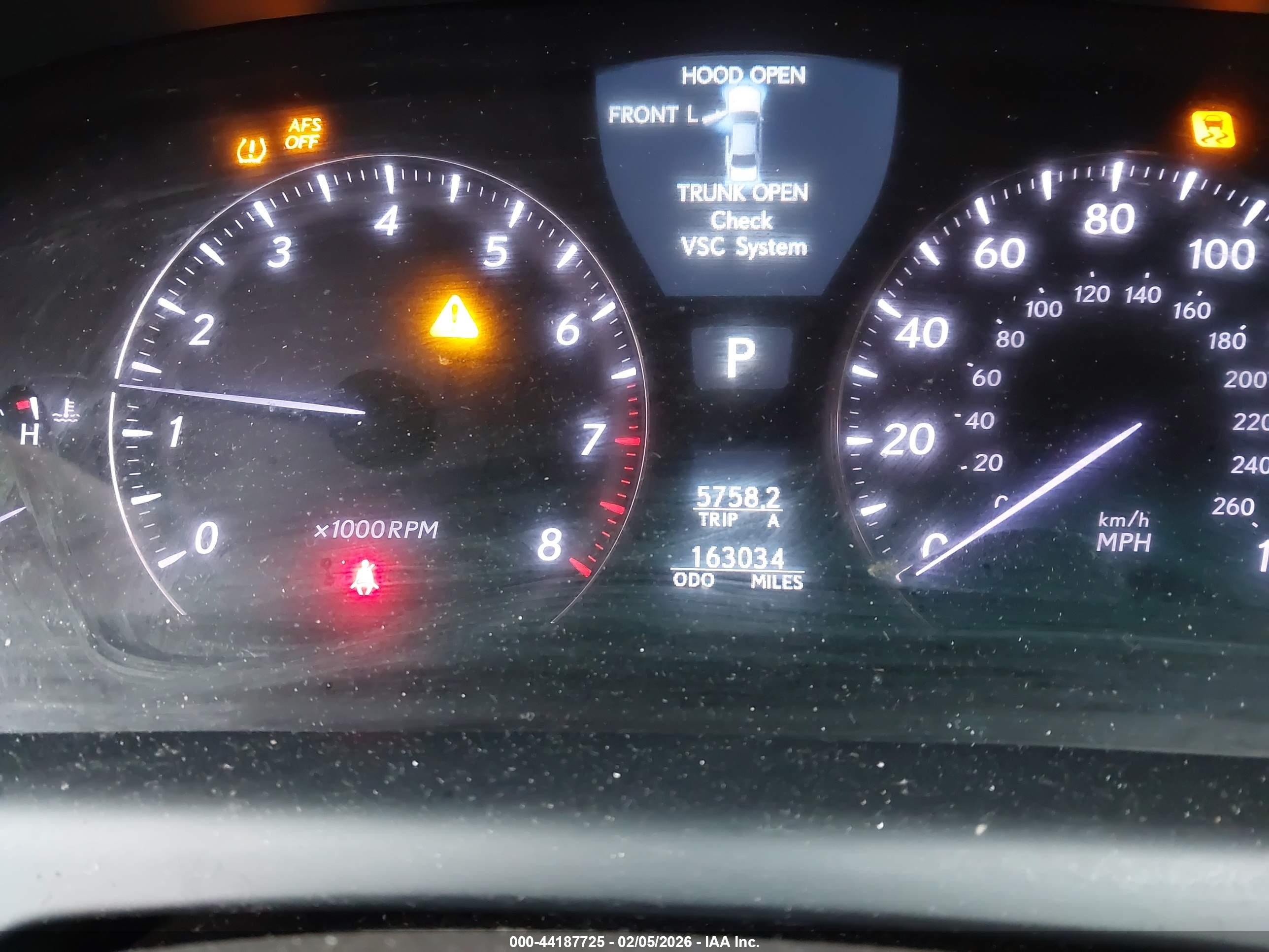 LEXUS LS image 7