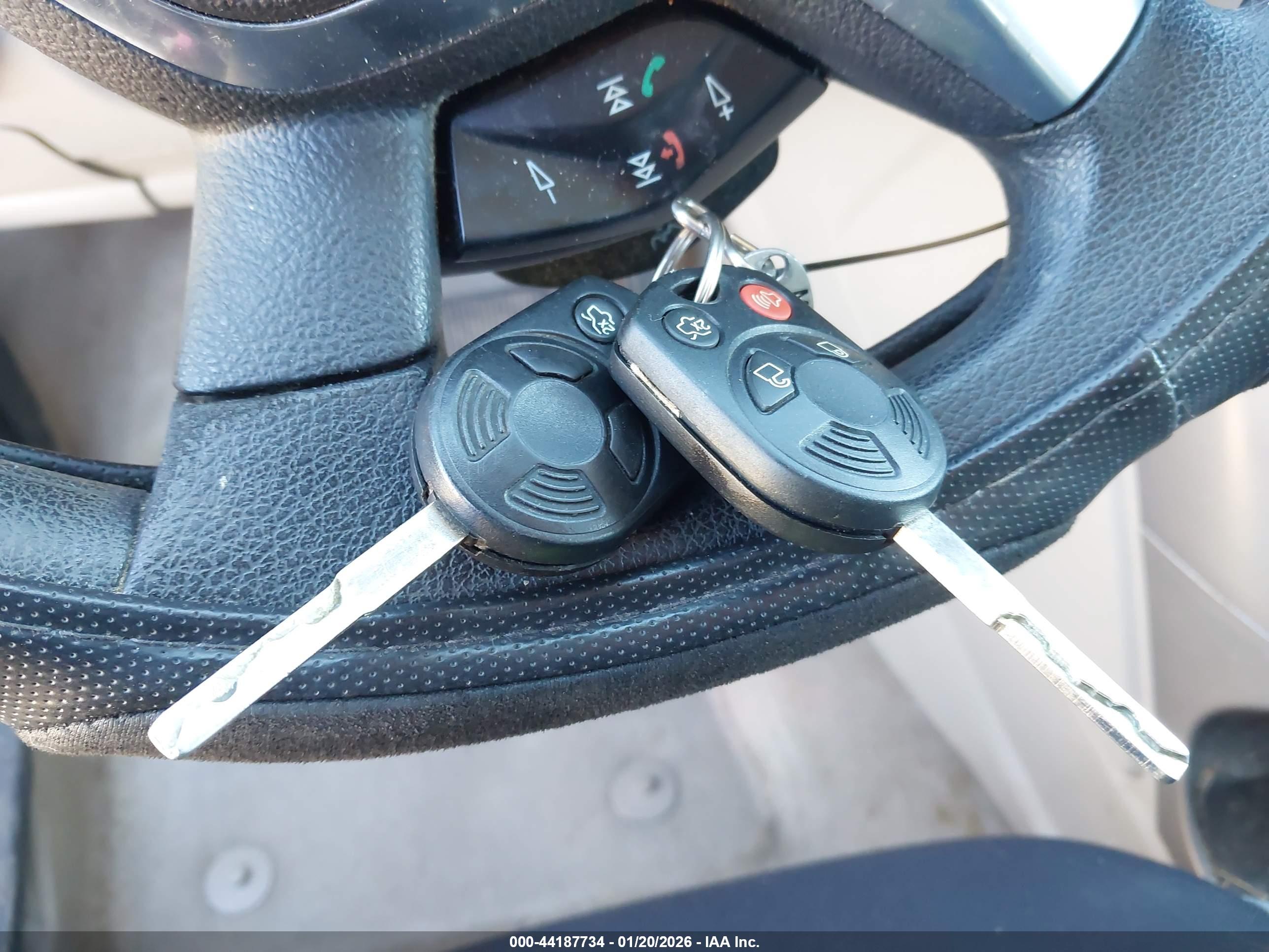 FORD ESCAPE image 11