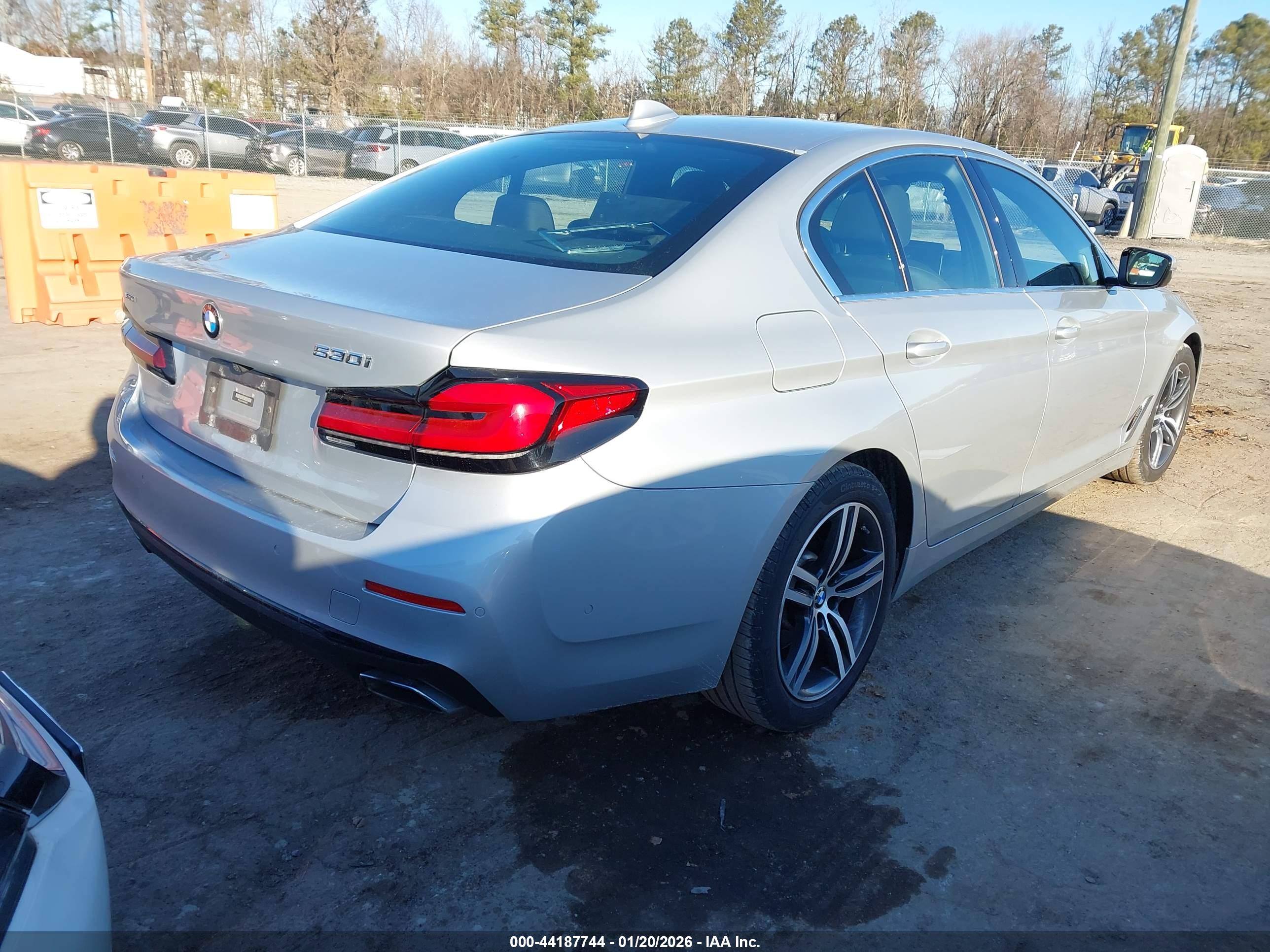 BMW 530I image 4