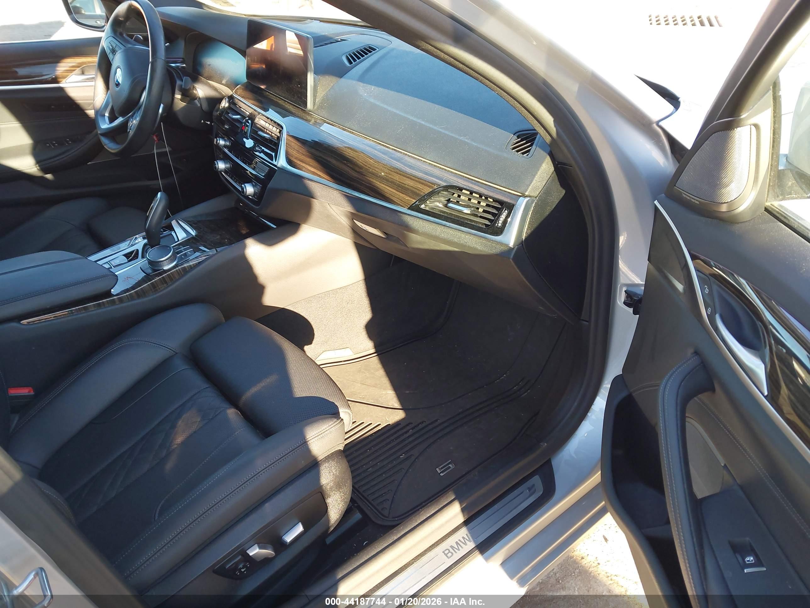 BMW 530I image 5