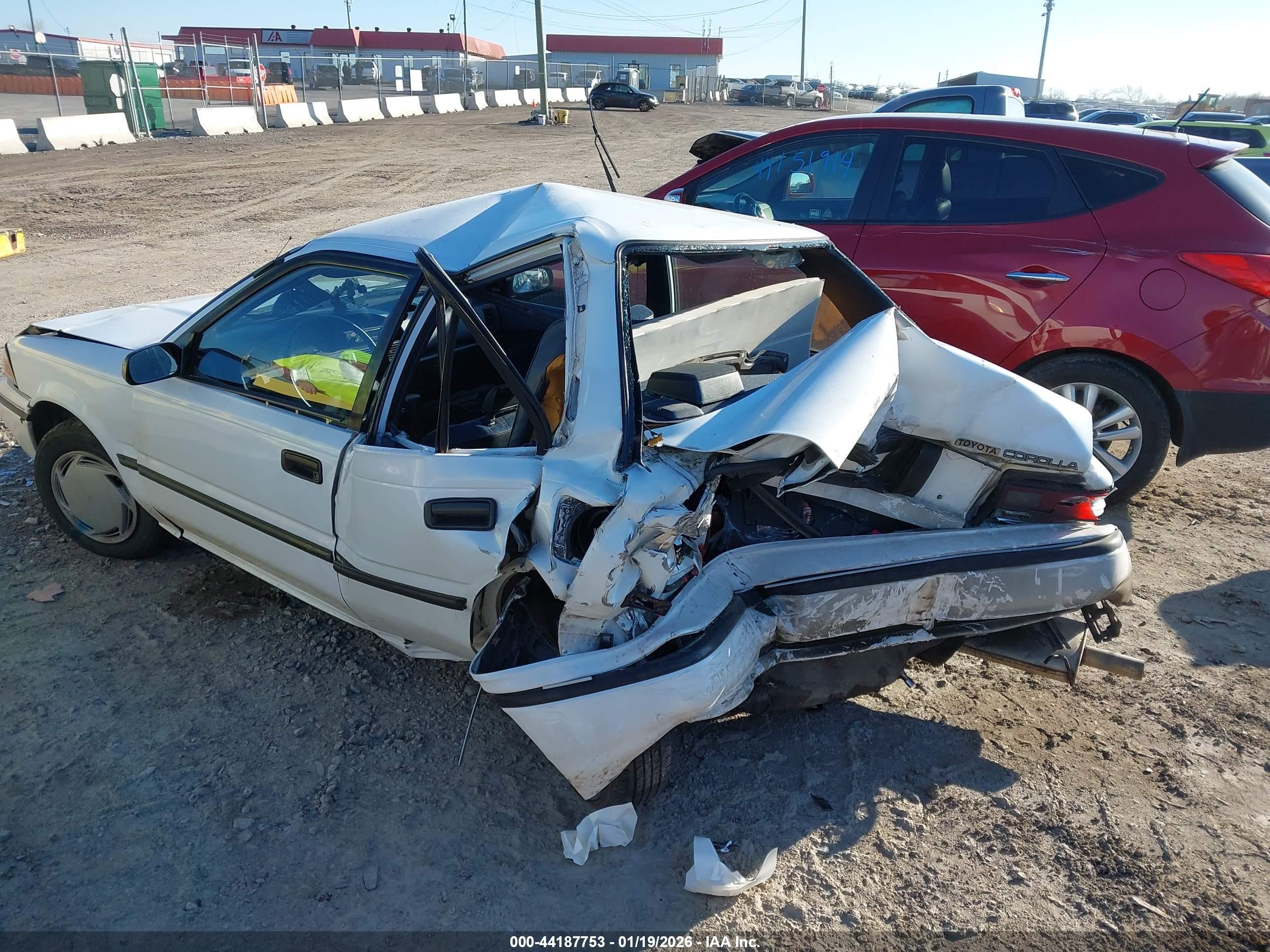 TOYOTA COROLLA image 6