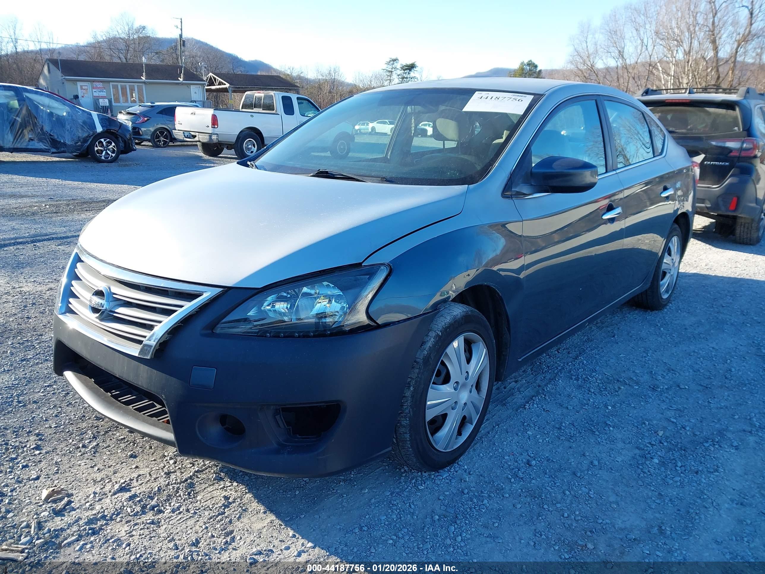 NISSAN SENTRA image 6