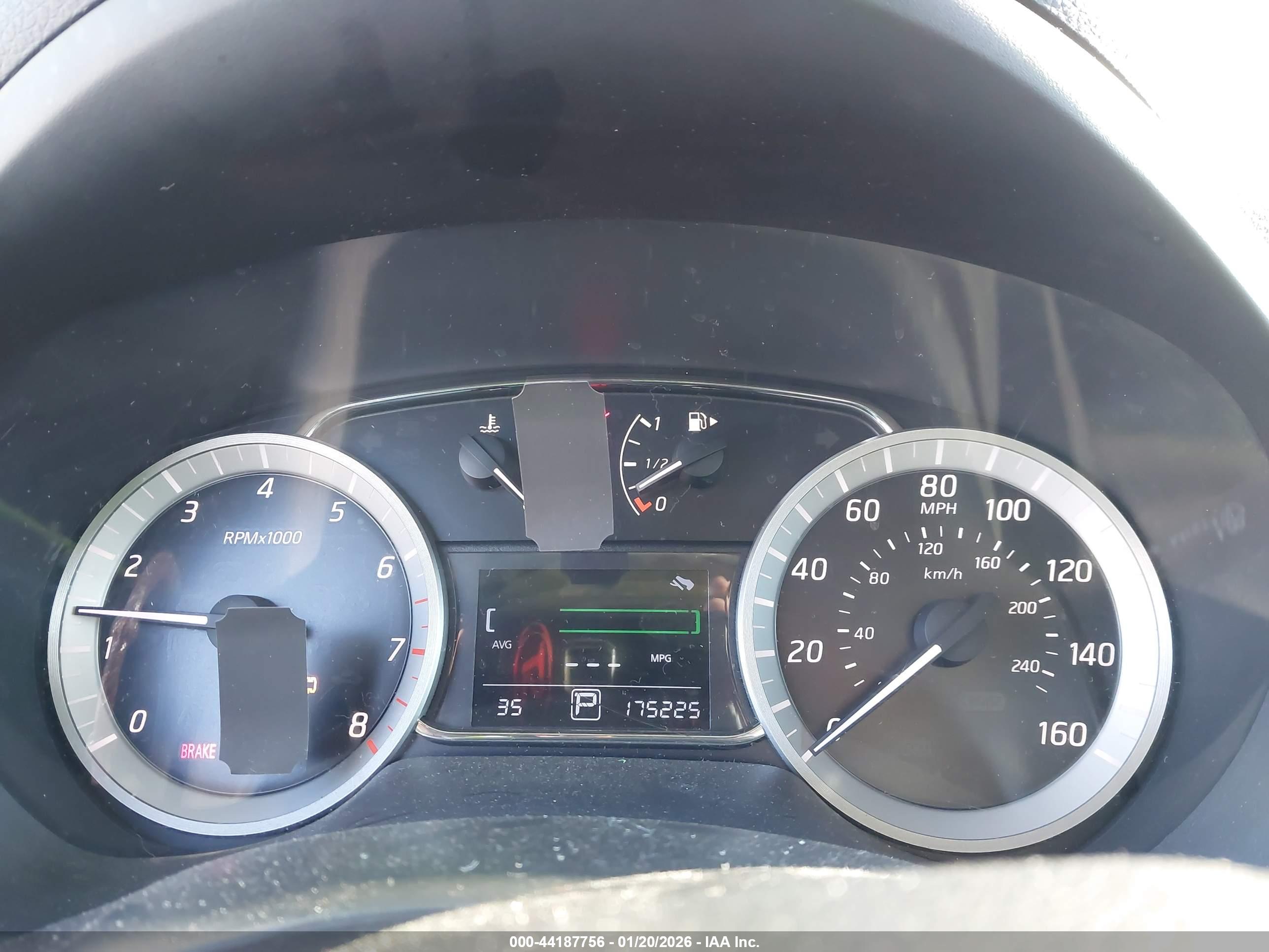 NISSAN SENTRA image 7
