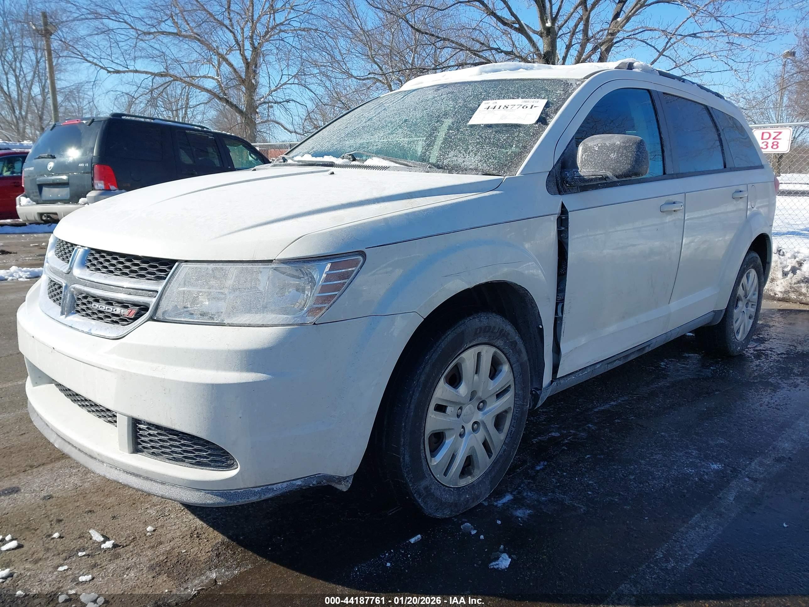 DODGE JOURNEY image 2