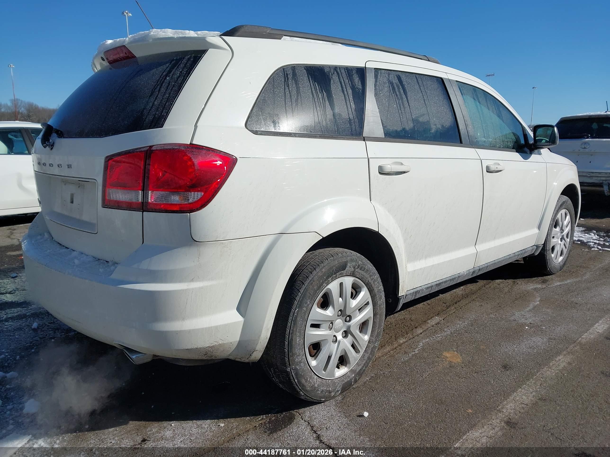 DODGE JOURNEY image 4