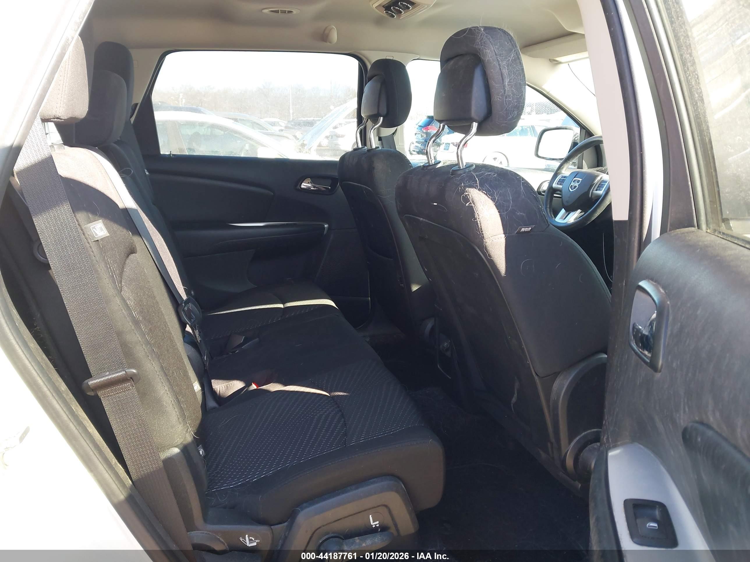 DODGE JOURNEY image 8