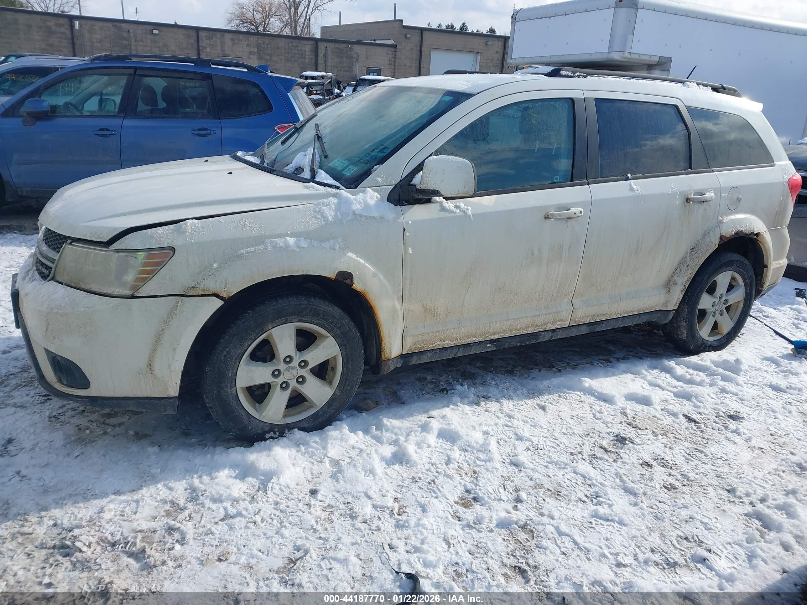 DODGE JOURNEY image 2