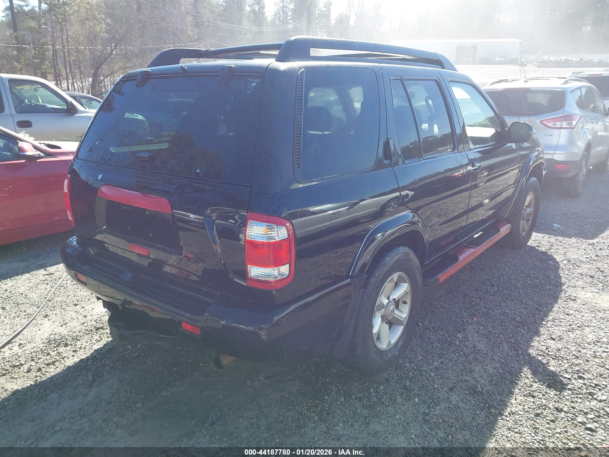 NISSAN PATHFINDER image 4