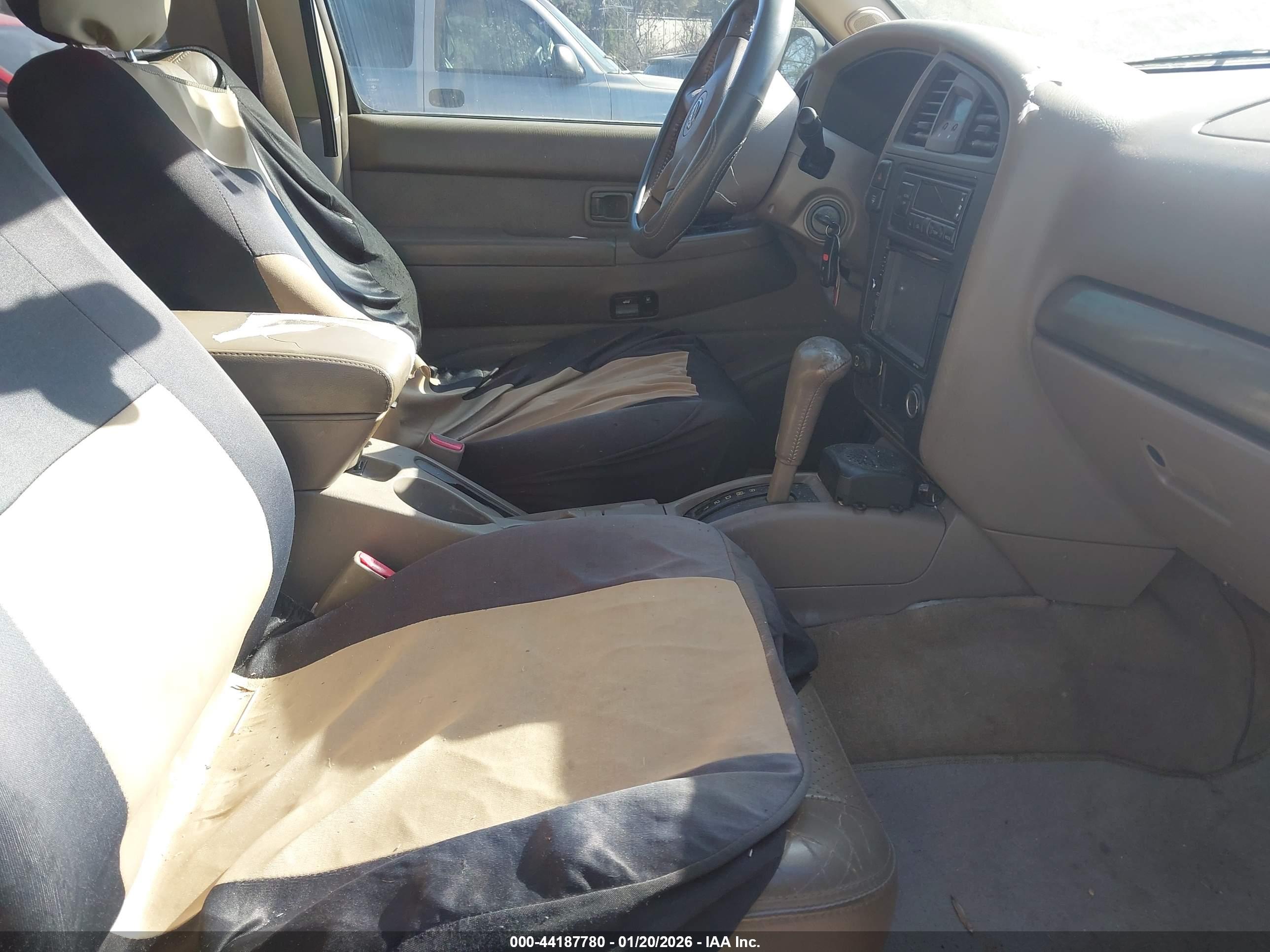 NISSAN PATHFINDER image 5