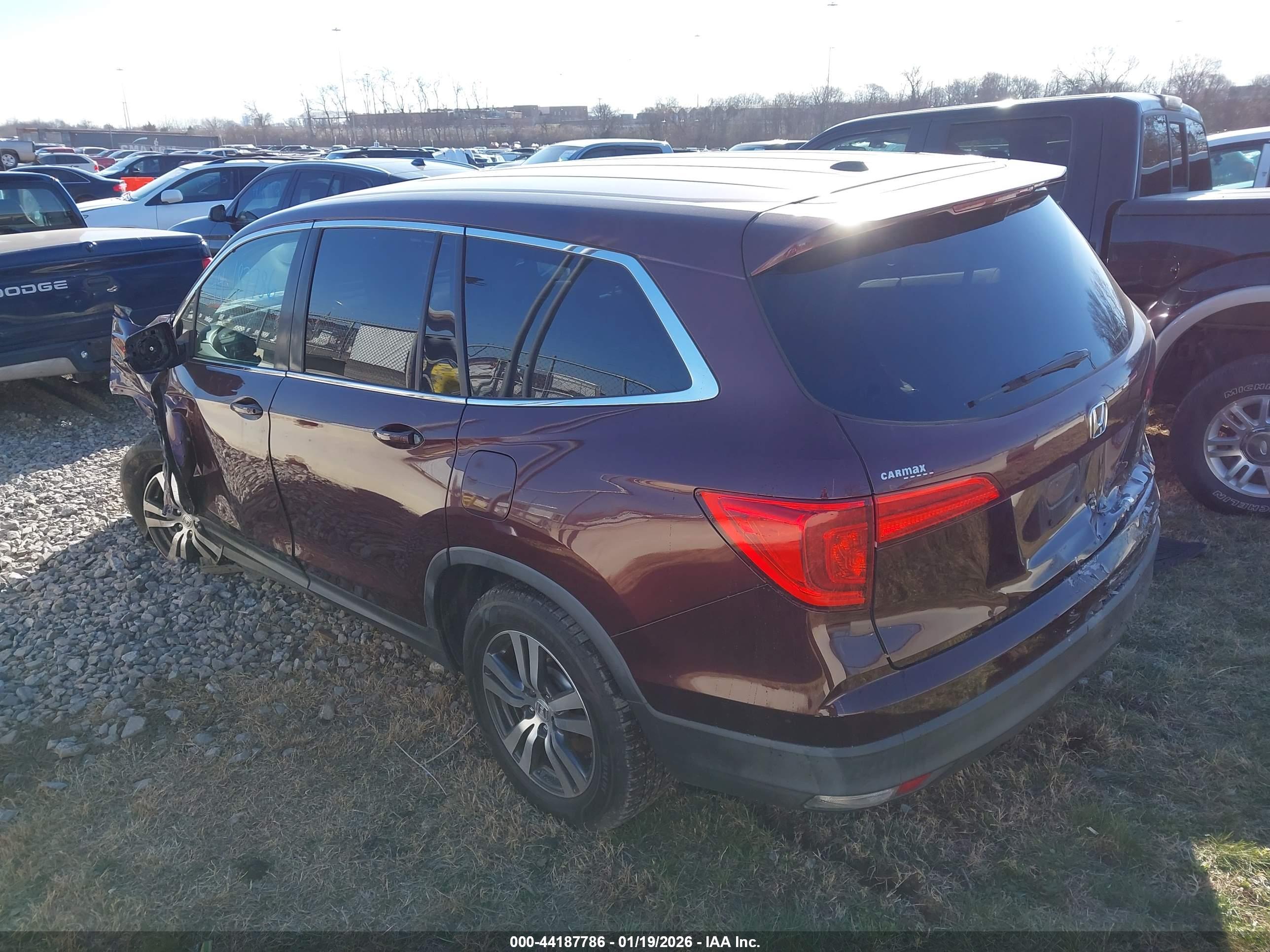 HONDA PILOT image 3