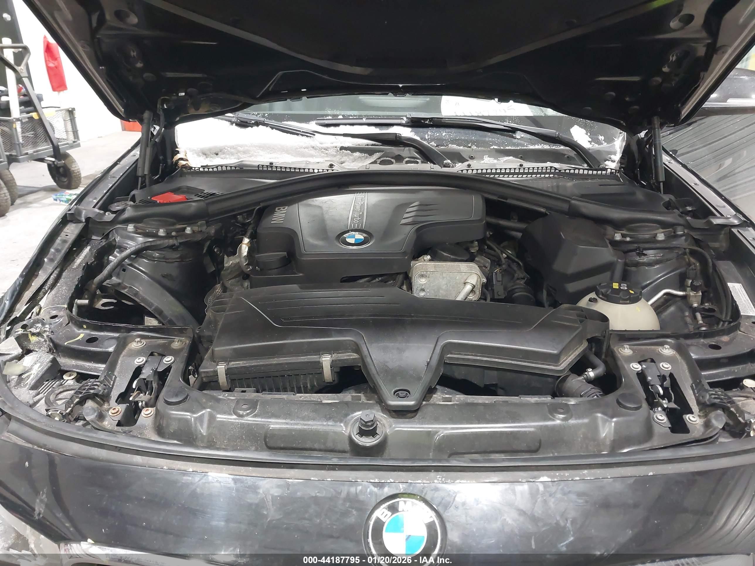 BMW 328I image 10
