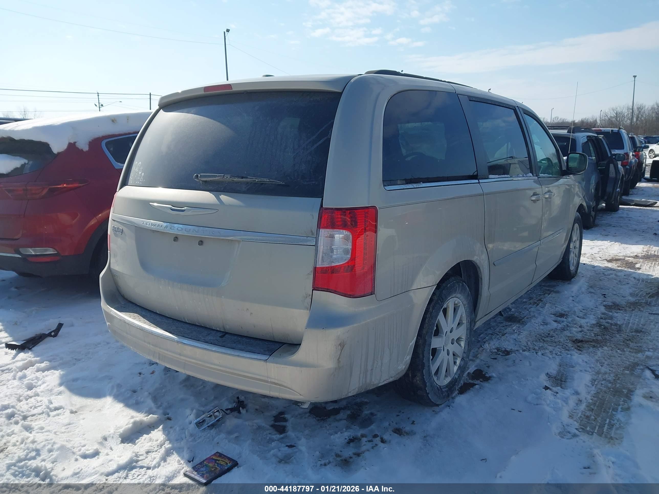 CHRYSLER TOWN image 4
