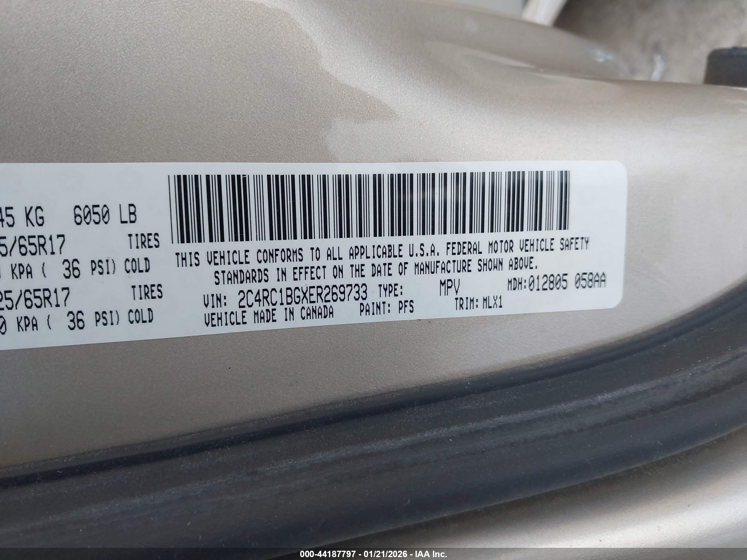CHRYSLER TOWN image 9