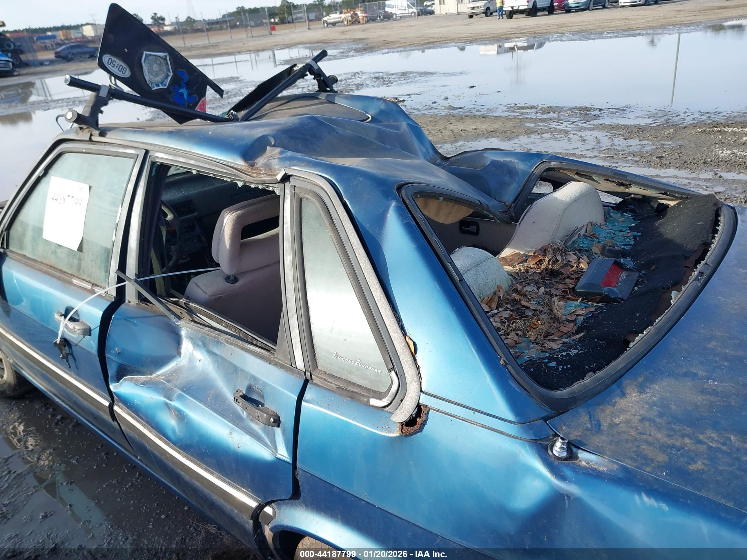 AUDI 4000 image 6