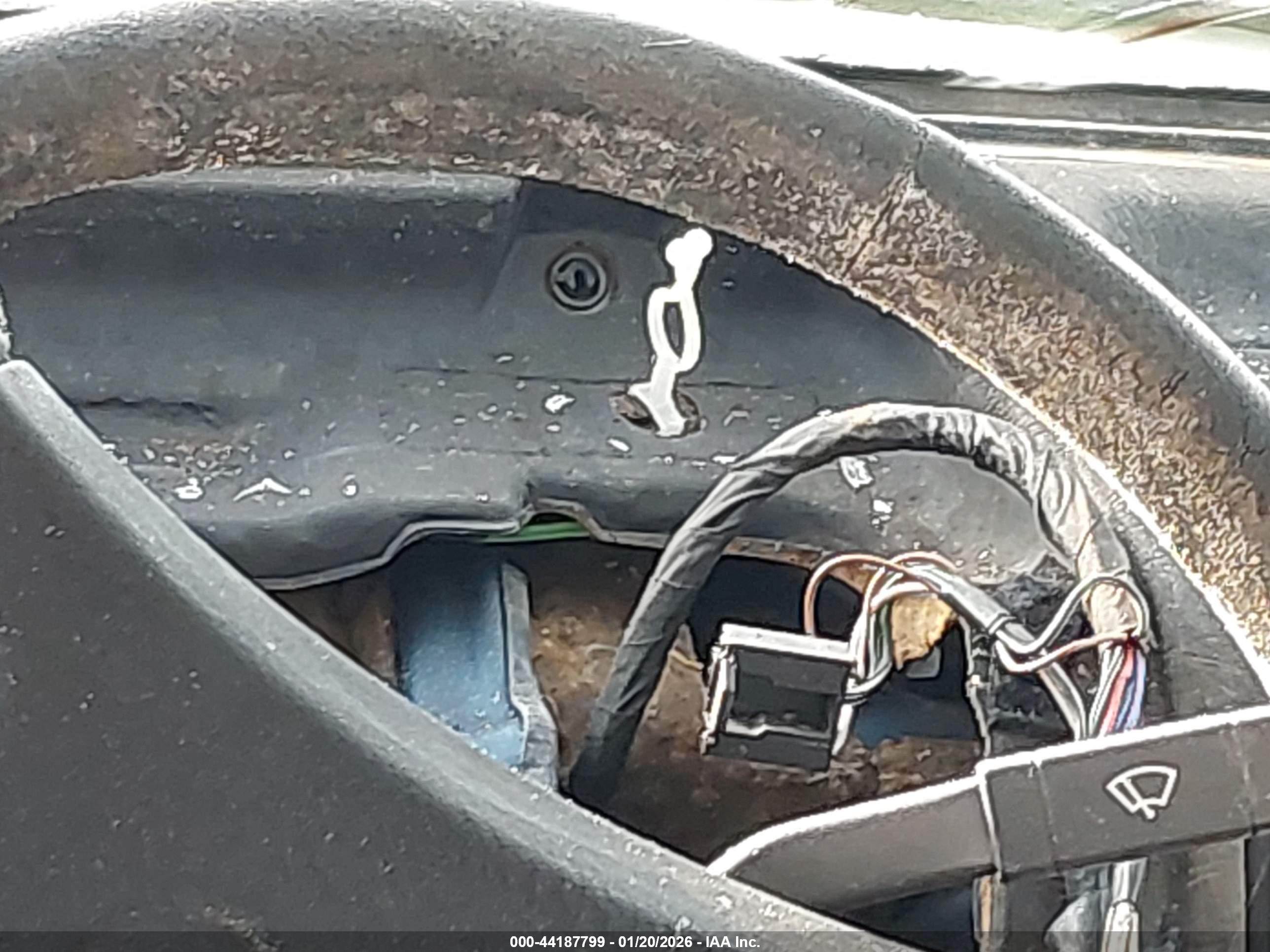 AUDI 4000 image 7