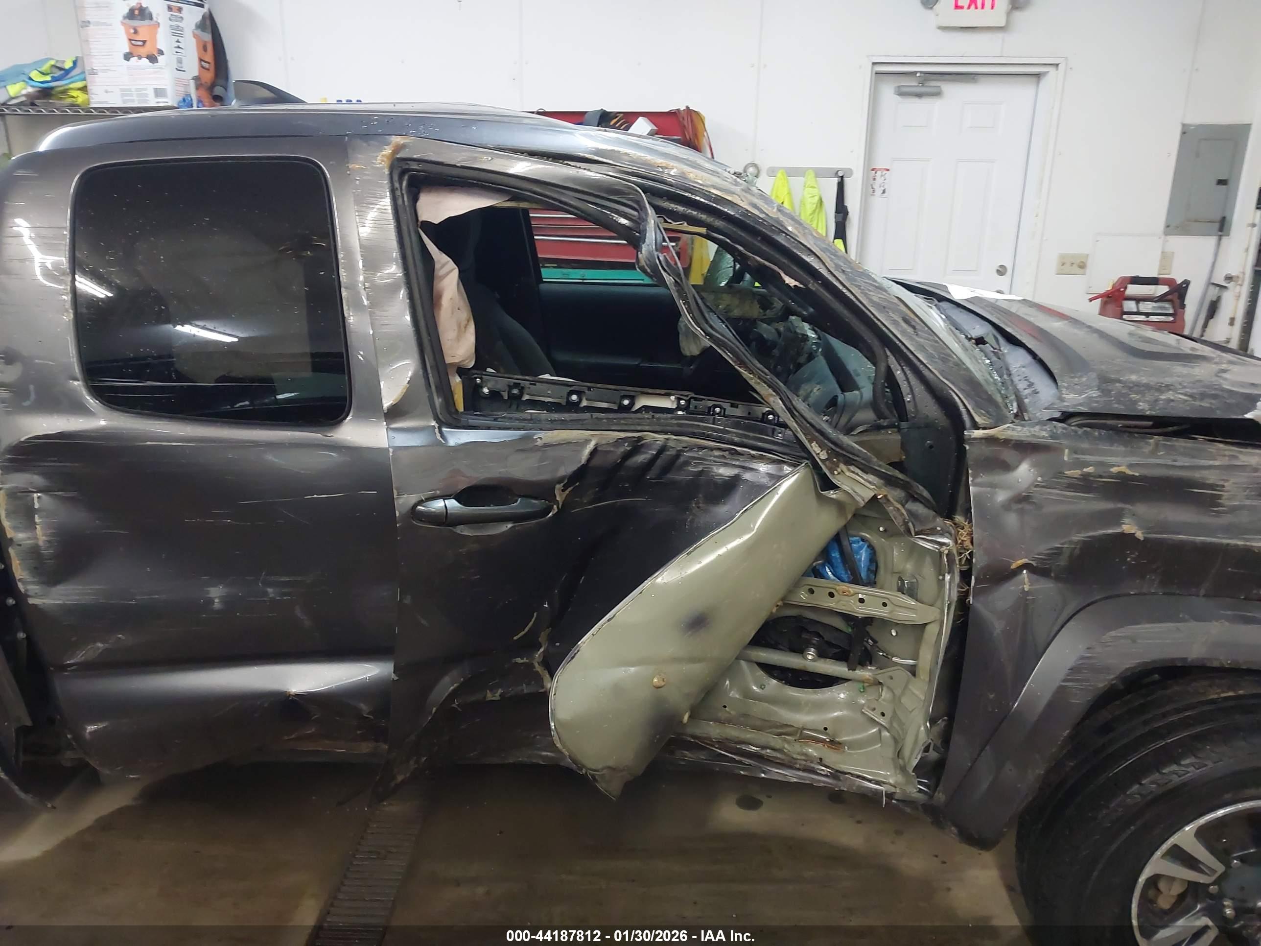 TOYOTA TACOMA image 6