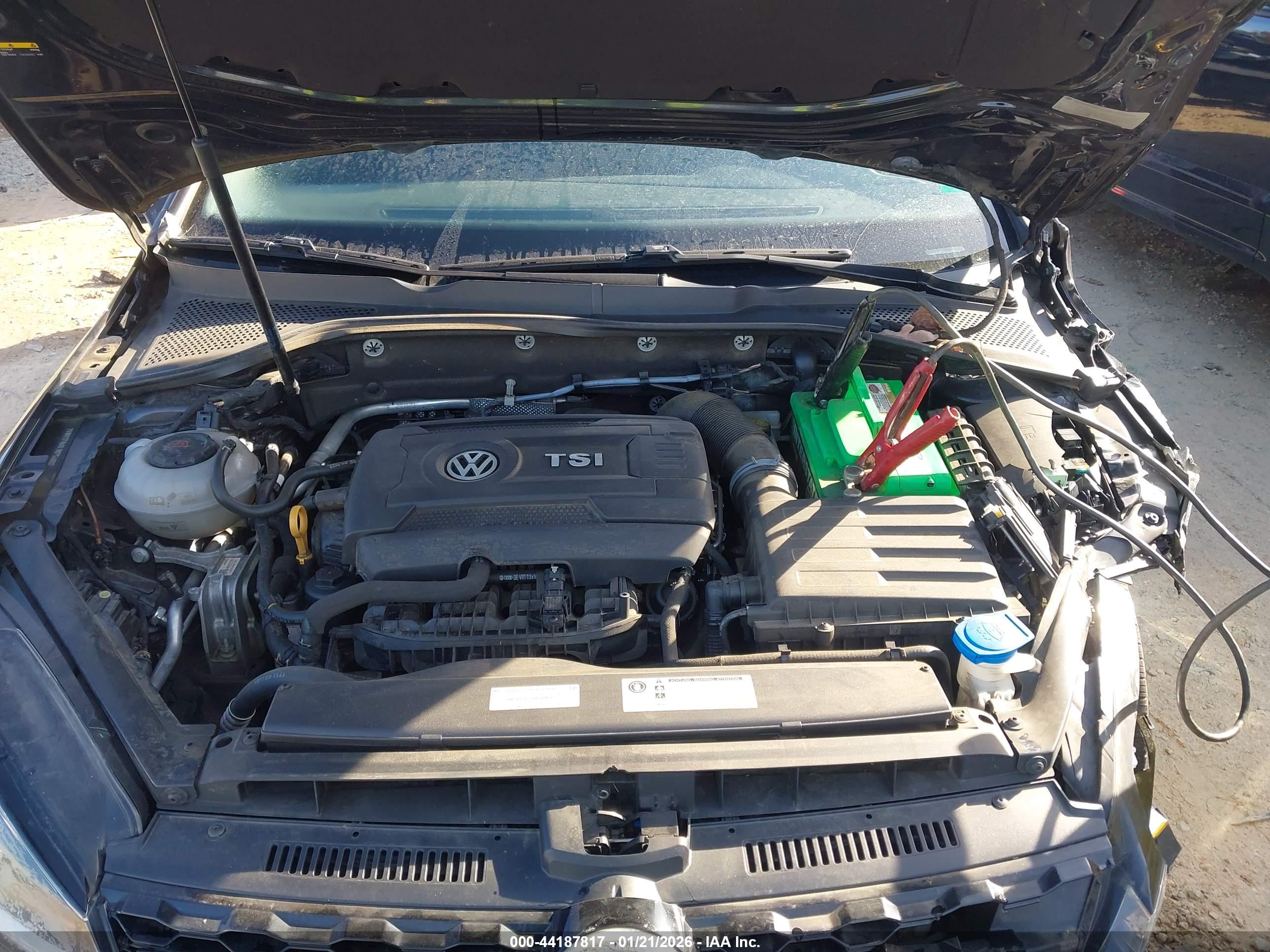 VOLKSWAGEN GOLF image 10