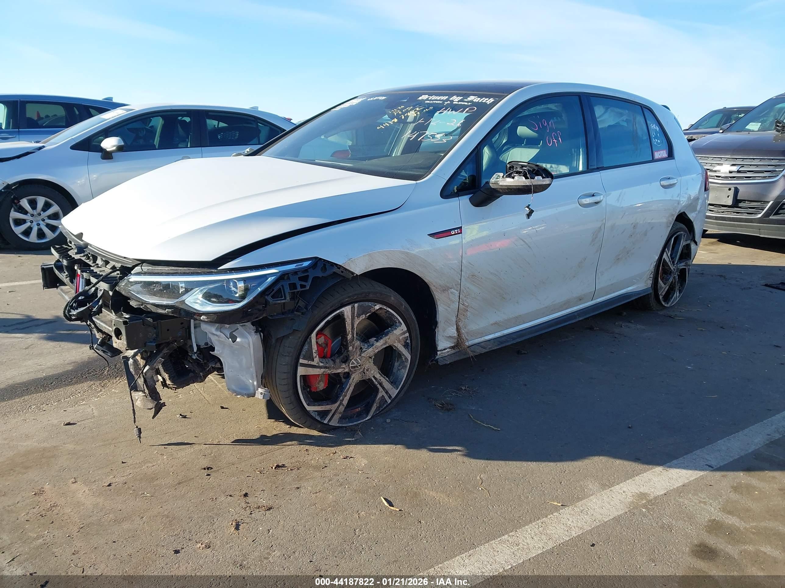 VOLKSWAGEN GOLF image 2