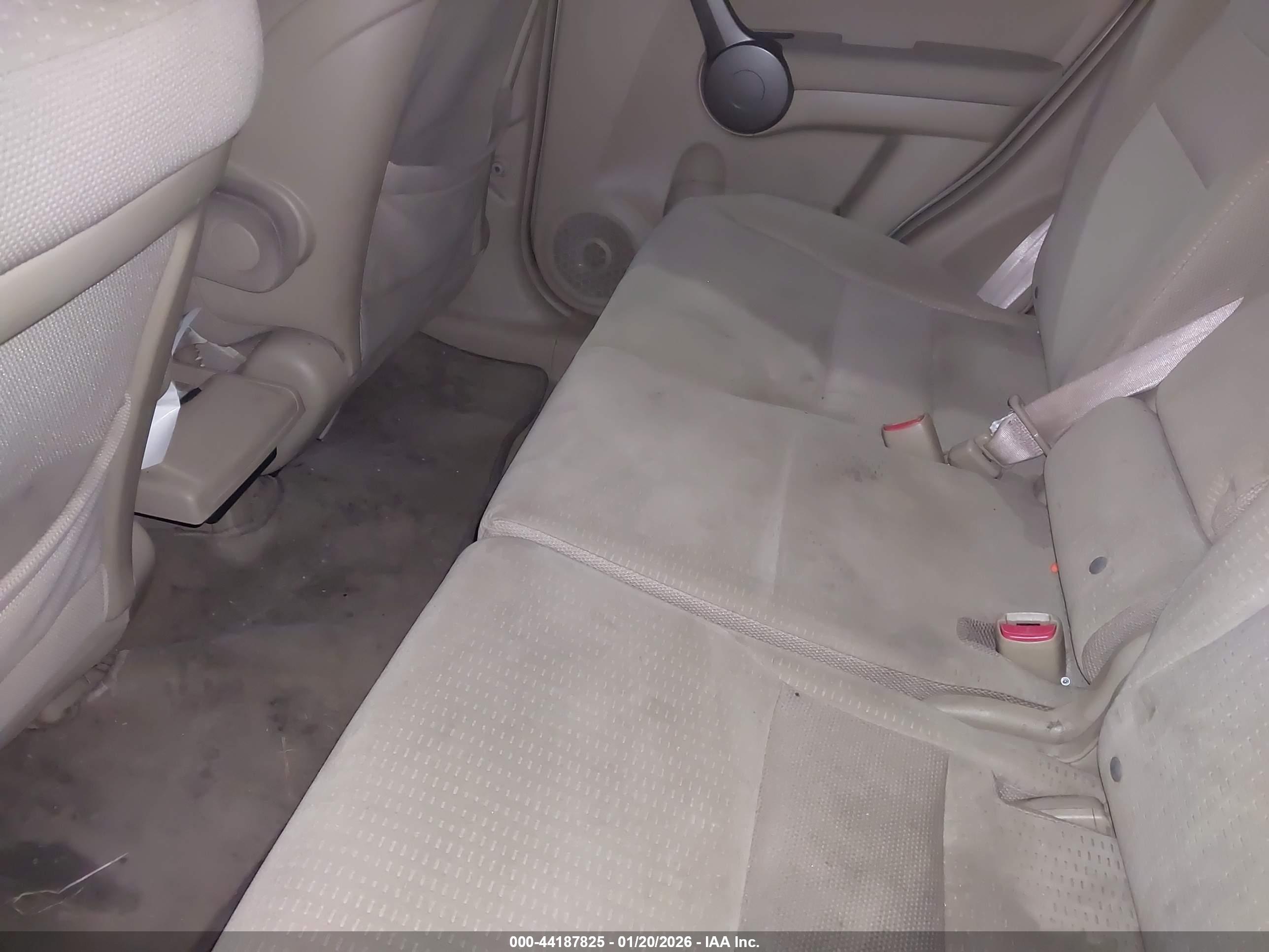 HONDA CR-V image 8