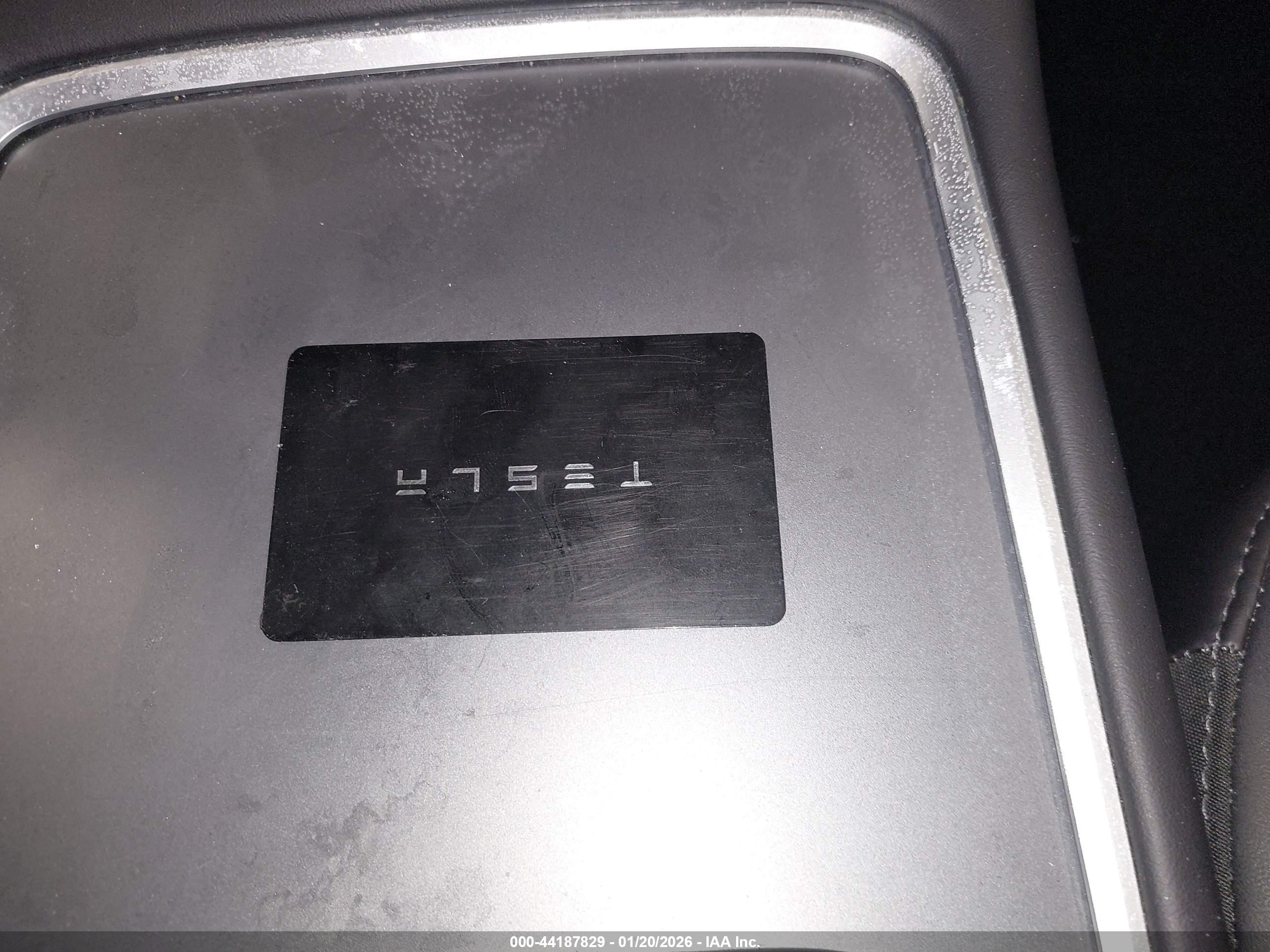TESLA MODEL image 11