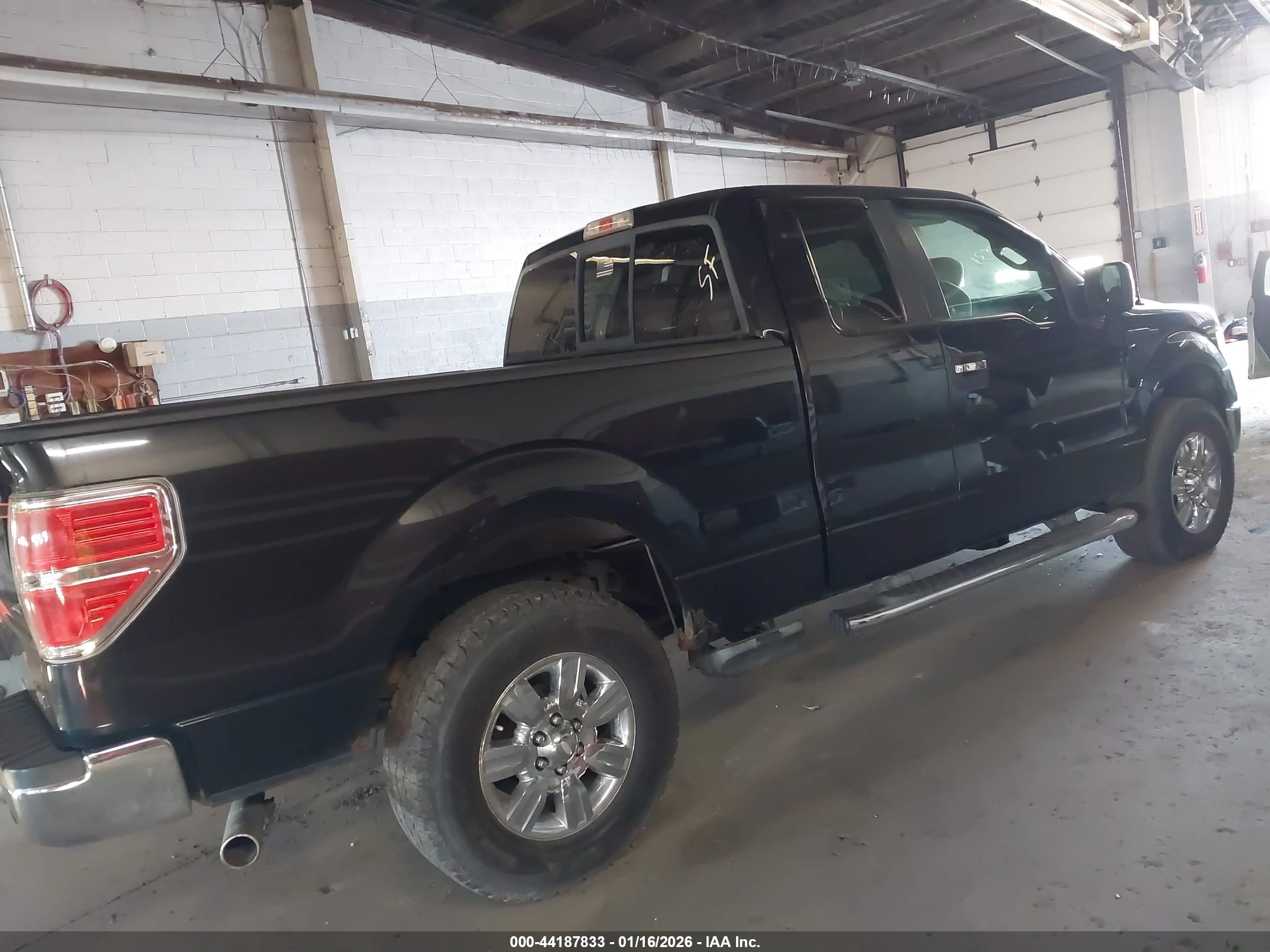 FORD F-150 image 4
