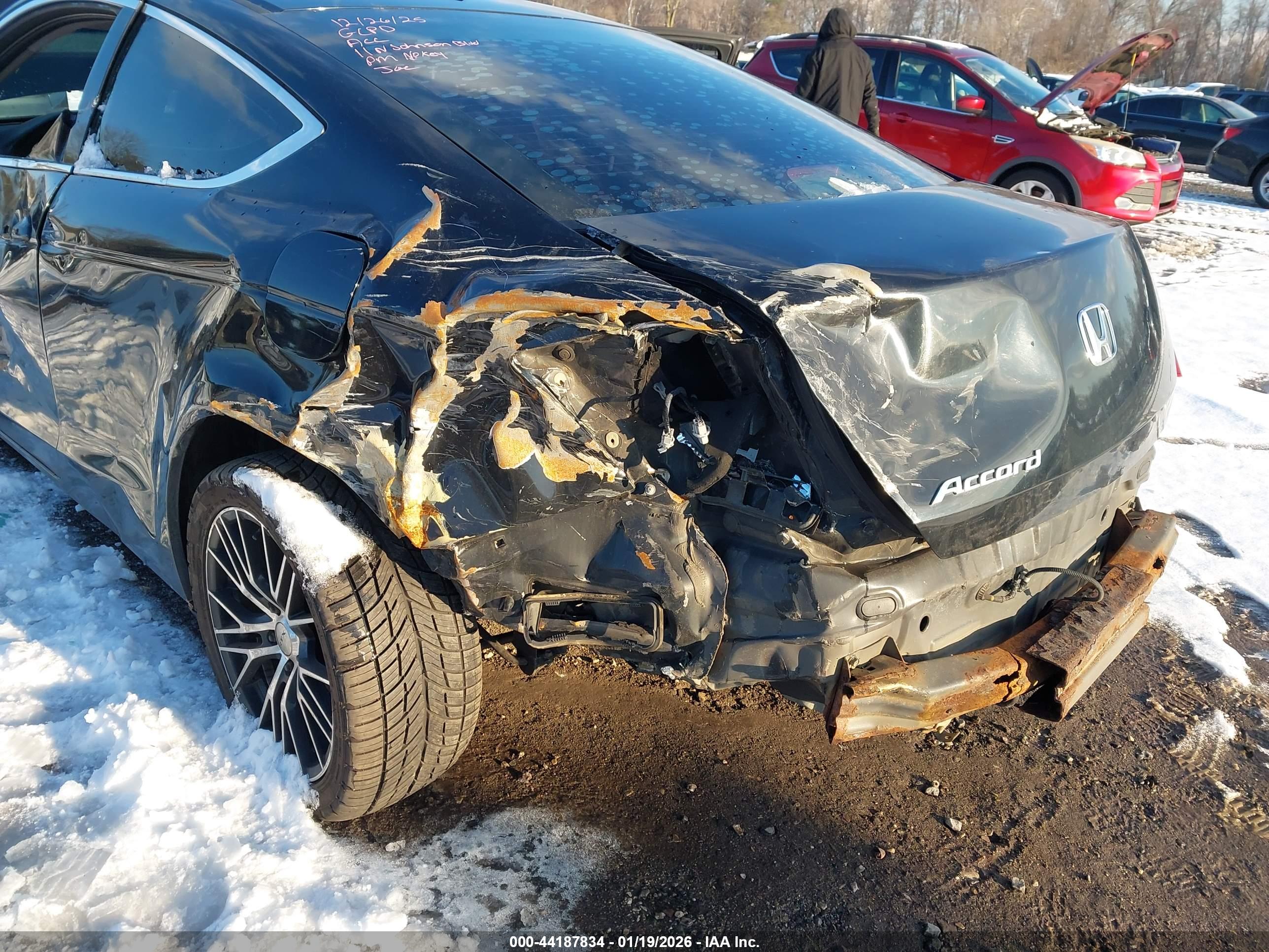 HONDA ACCORD image 6