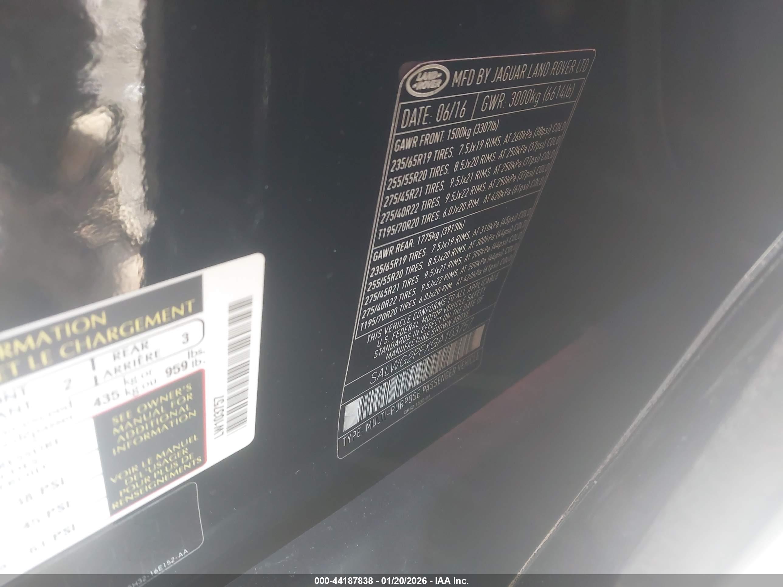 LAND ROVER image 9