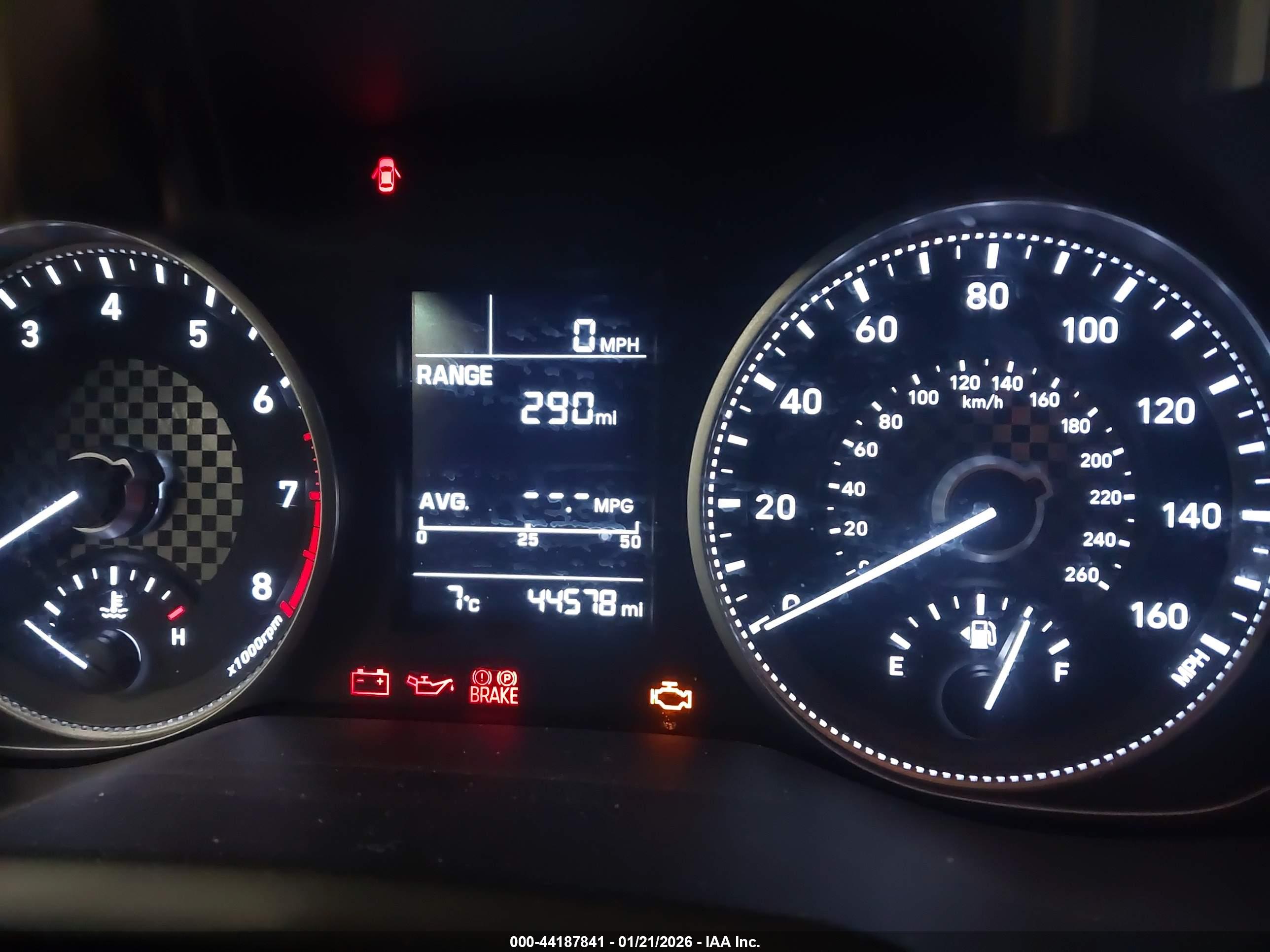HYUNDAI ELANTRA image 7