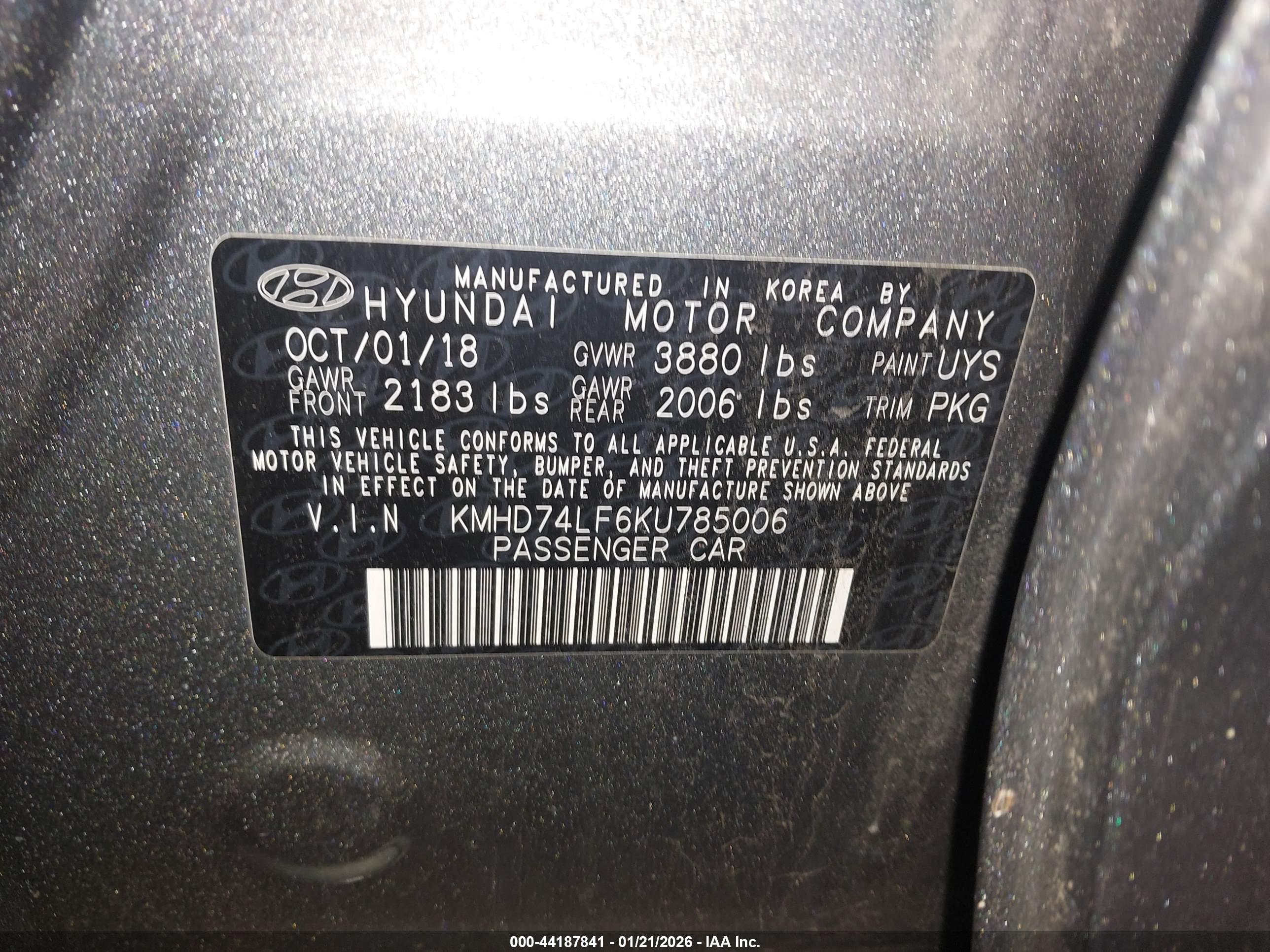 HYUNDAI ELANTRA image 9