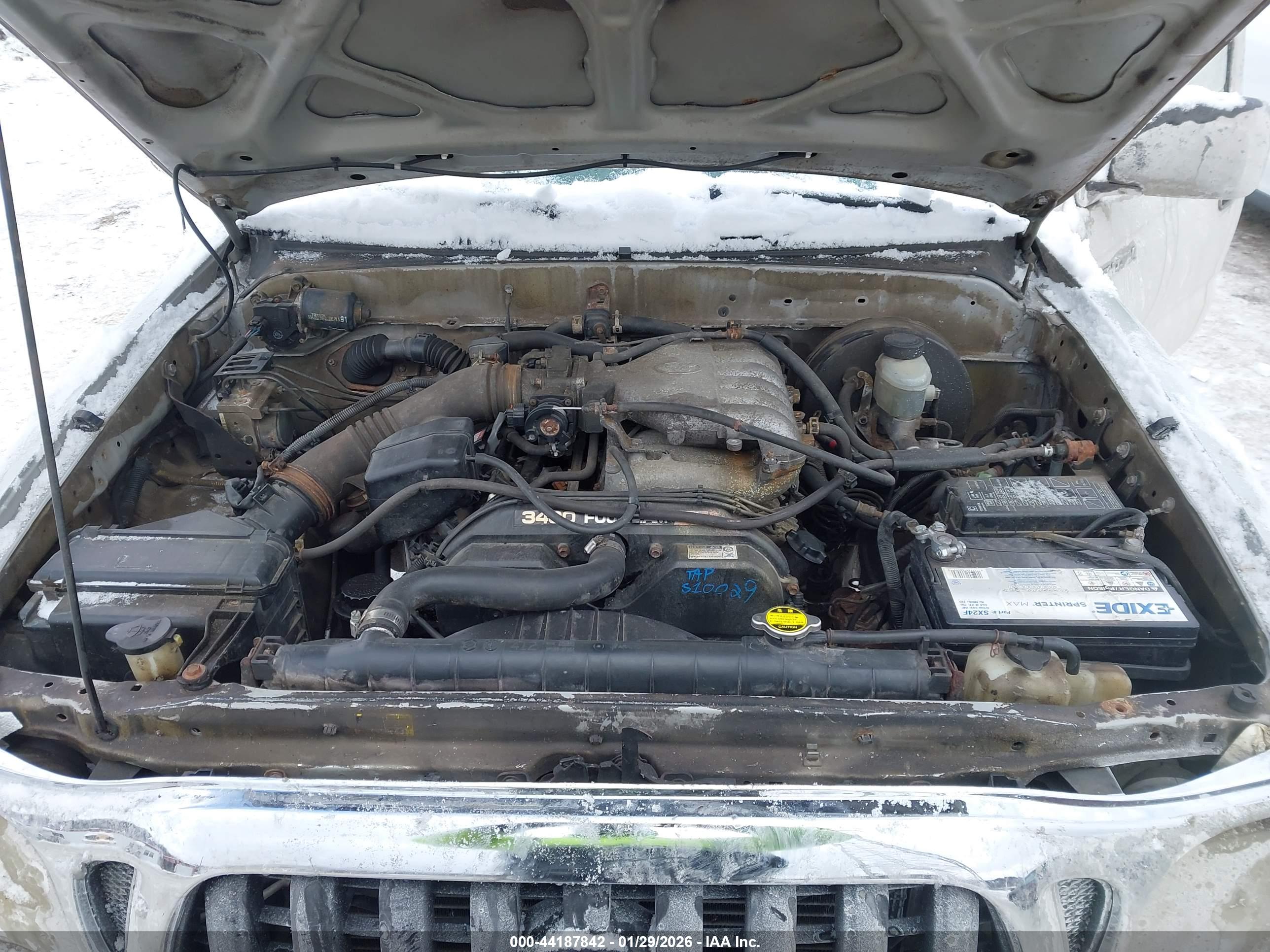 TOYOTA TACOMA image 10