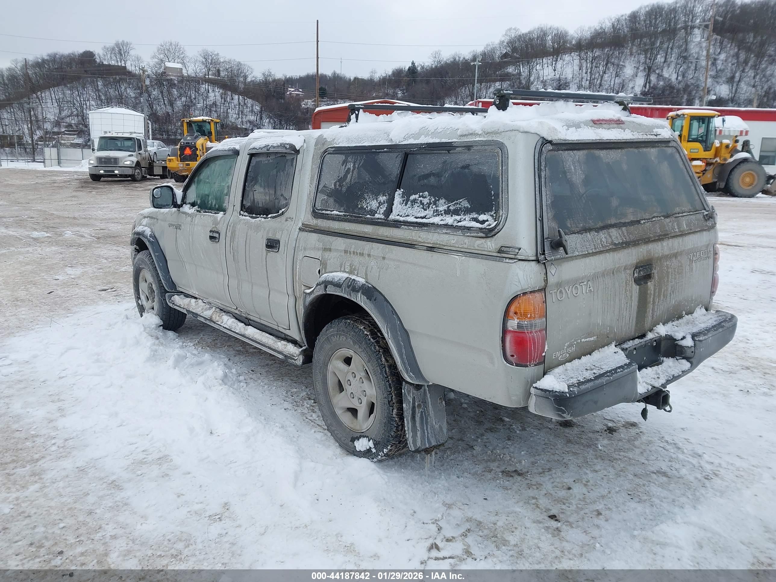TOYOTA TACOMA image 3
