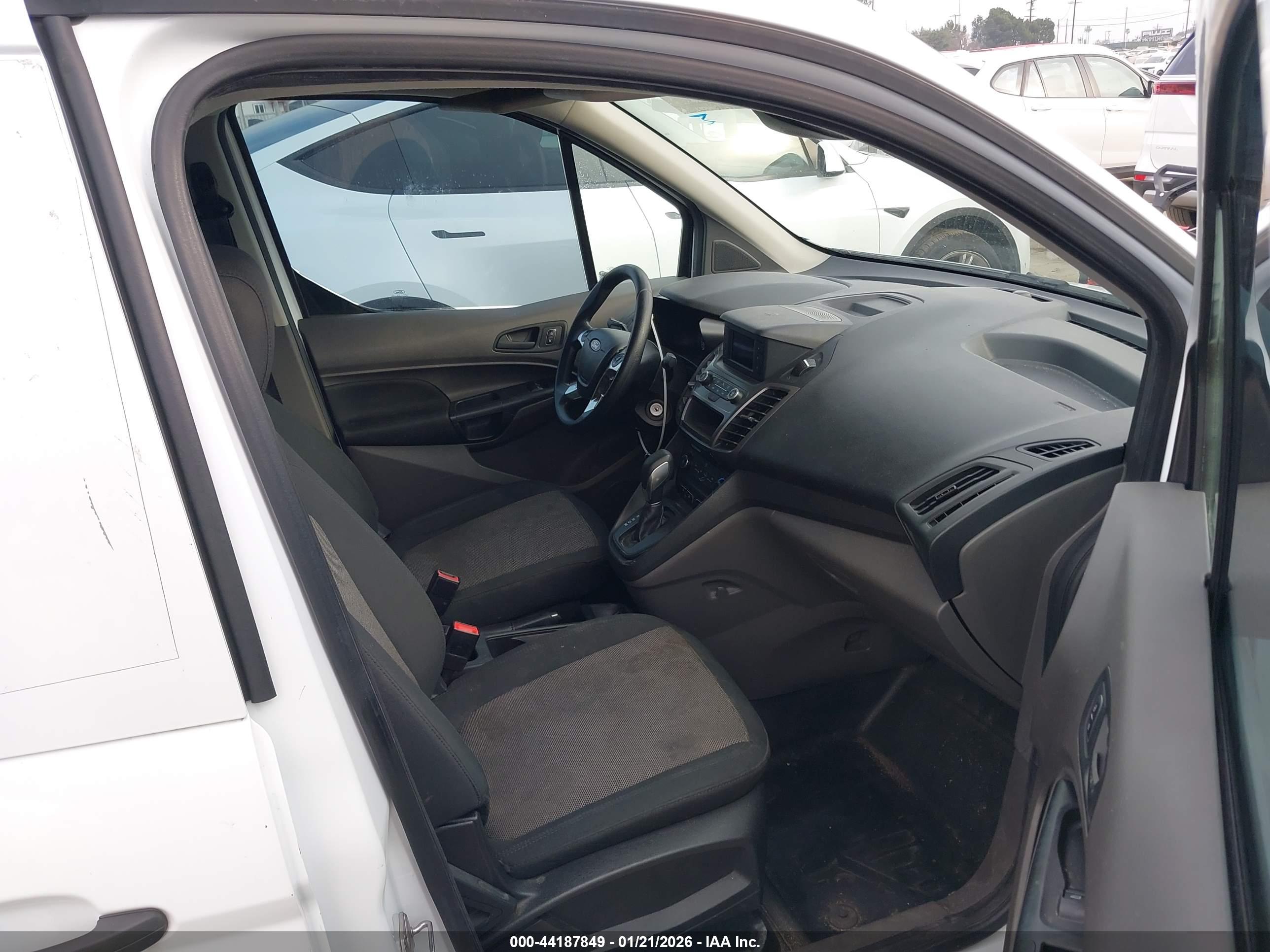 FORD TRANSIT image 5