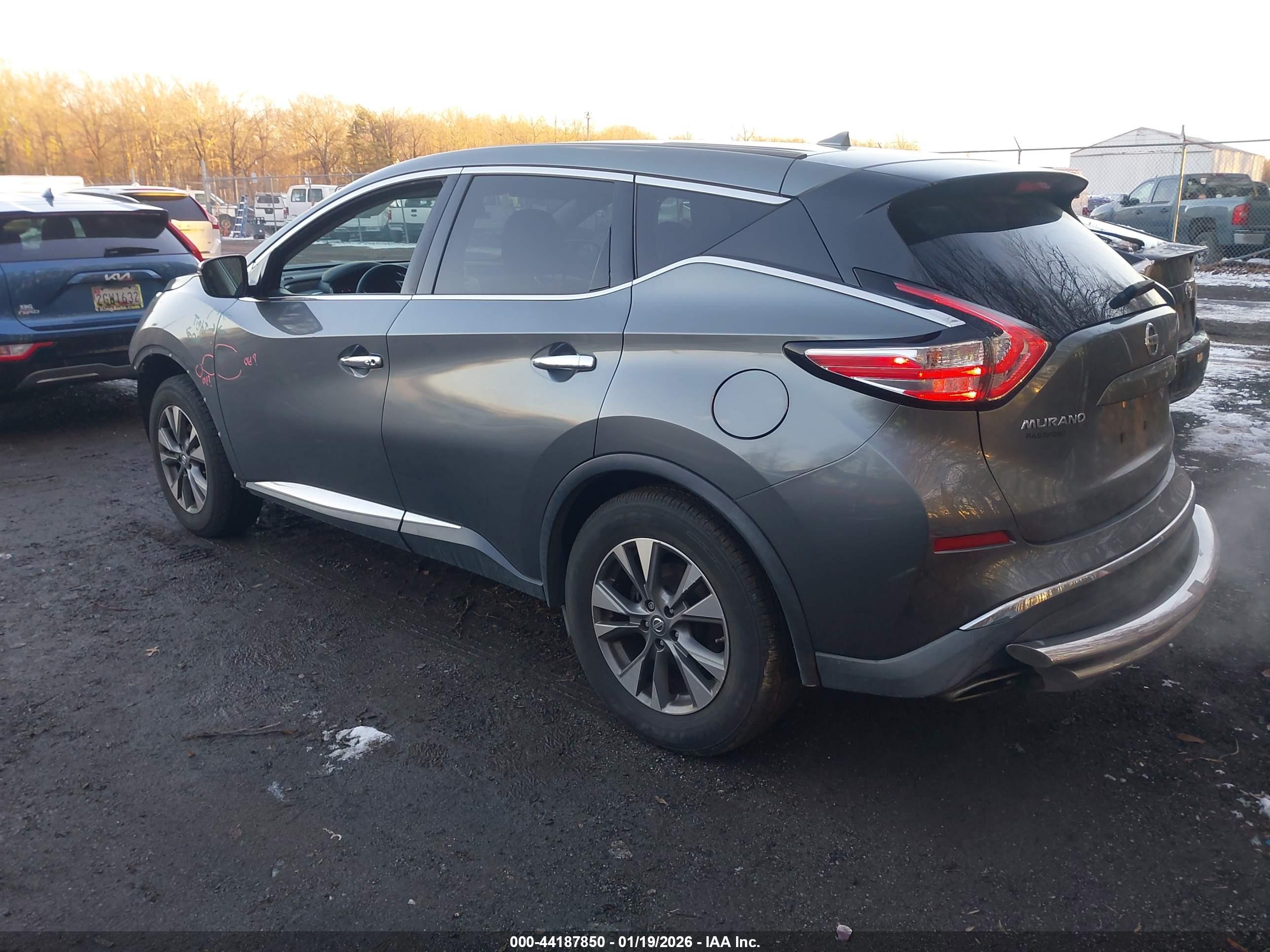 NISSAN MURANO image 3