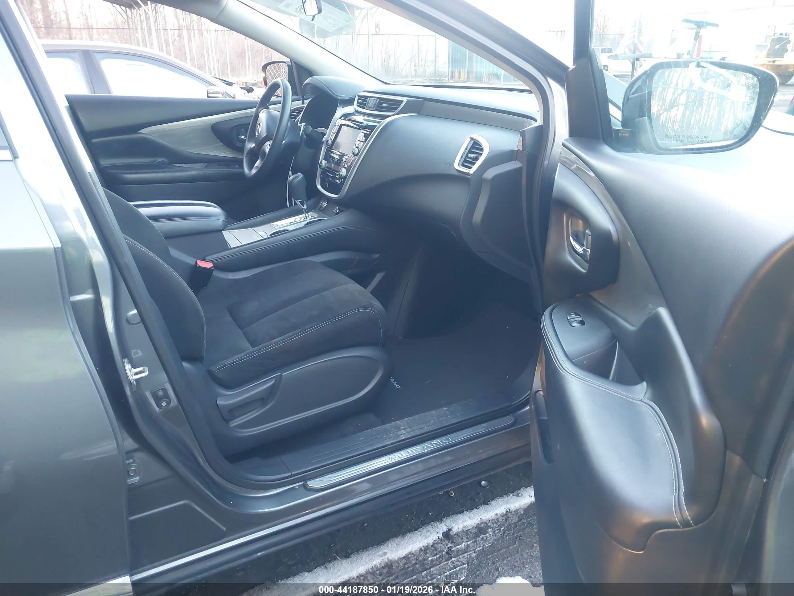 NISSAN MURANO image 5
