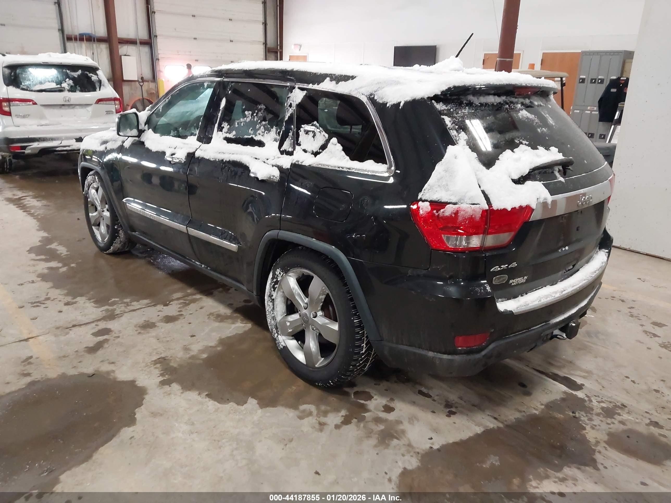 JEEP GRAND image 3